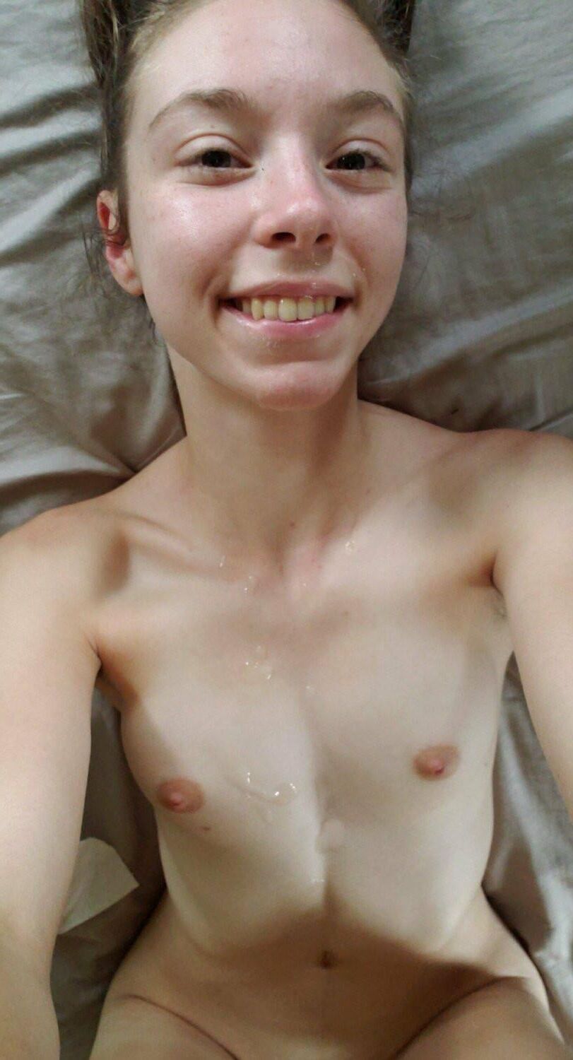 White Girl With Beautiful Pussy