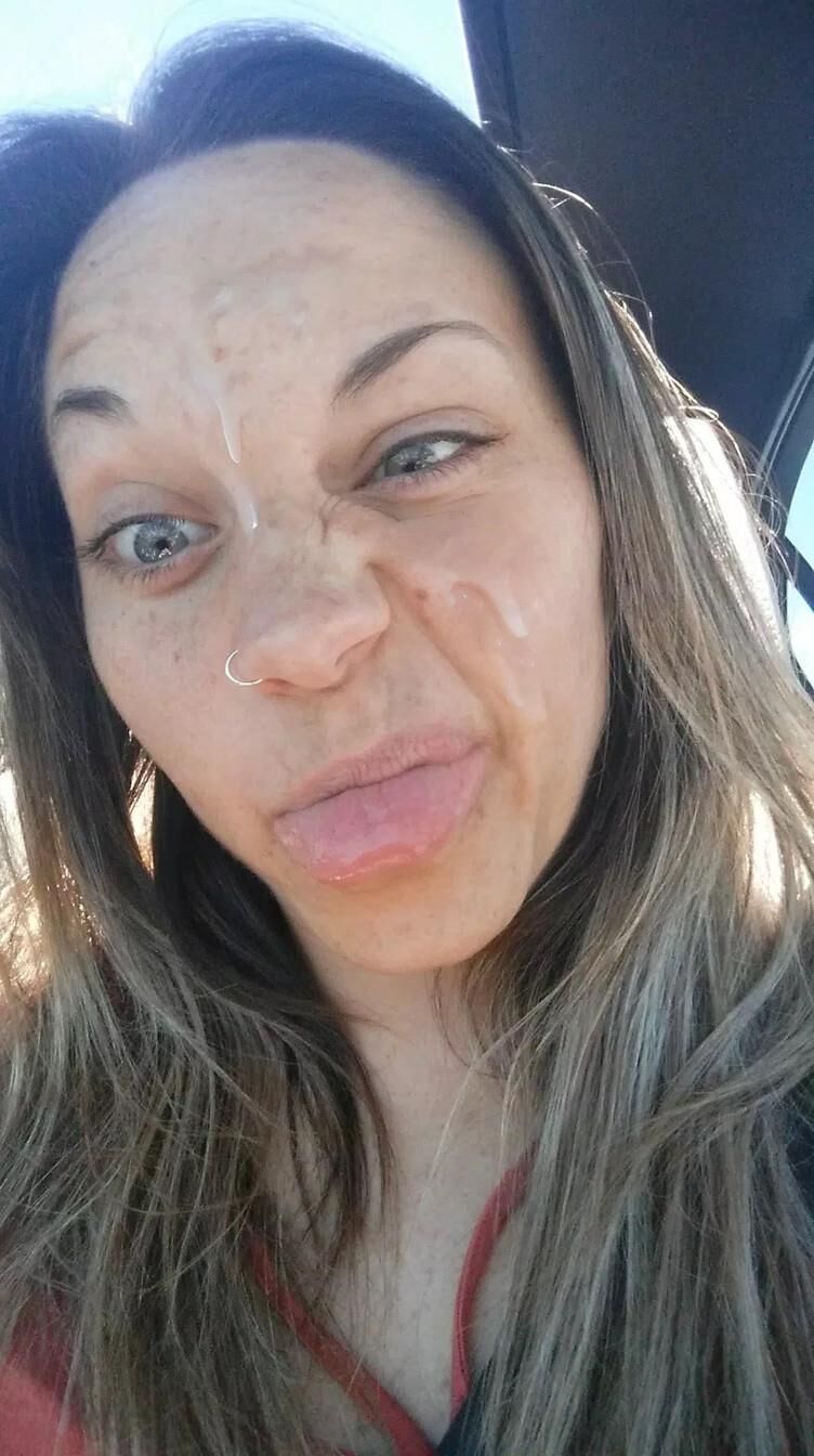 Amanda selfie and snap