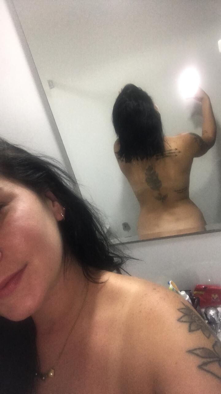 Latina Caren