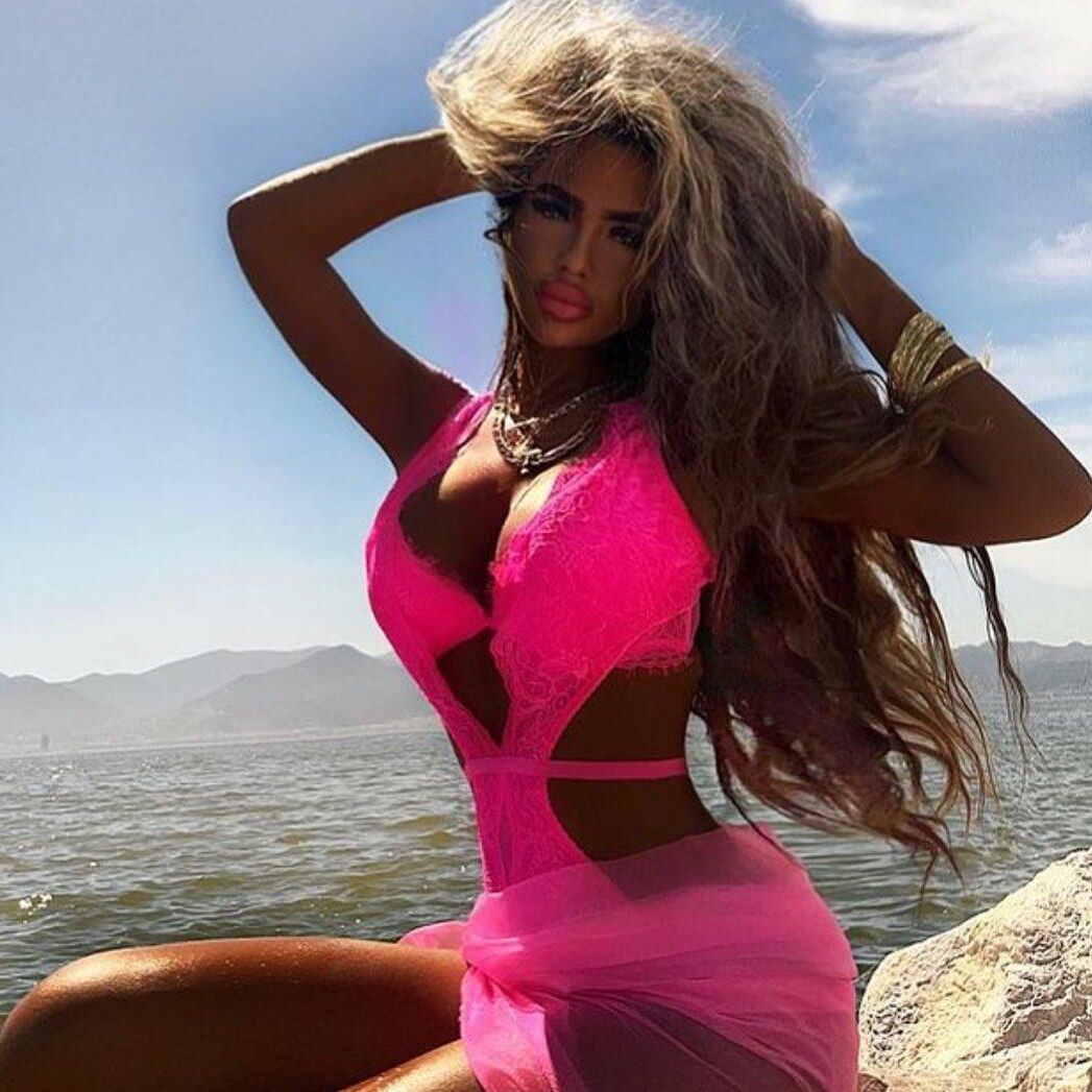 Naomy fuckable hipersexualized chav chavs