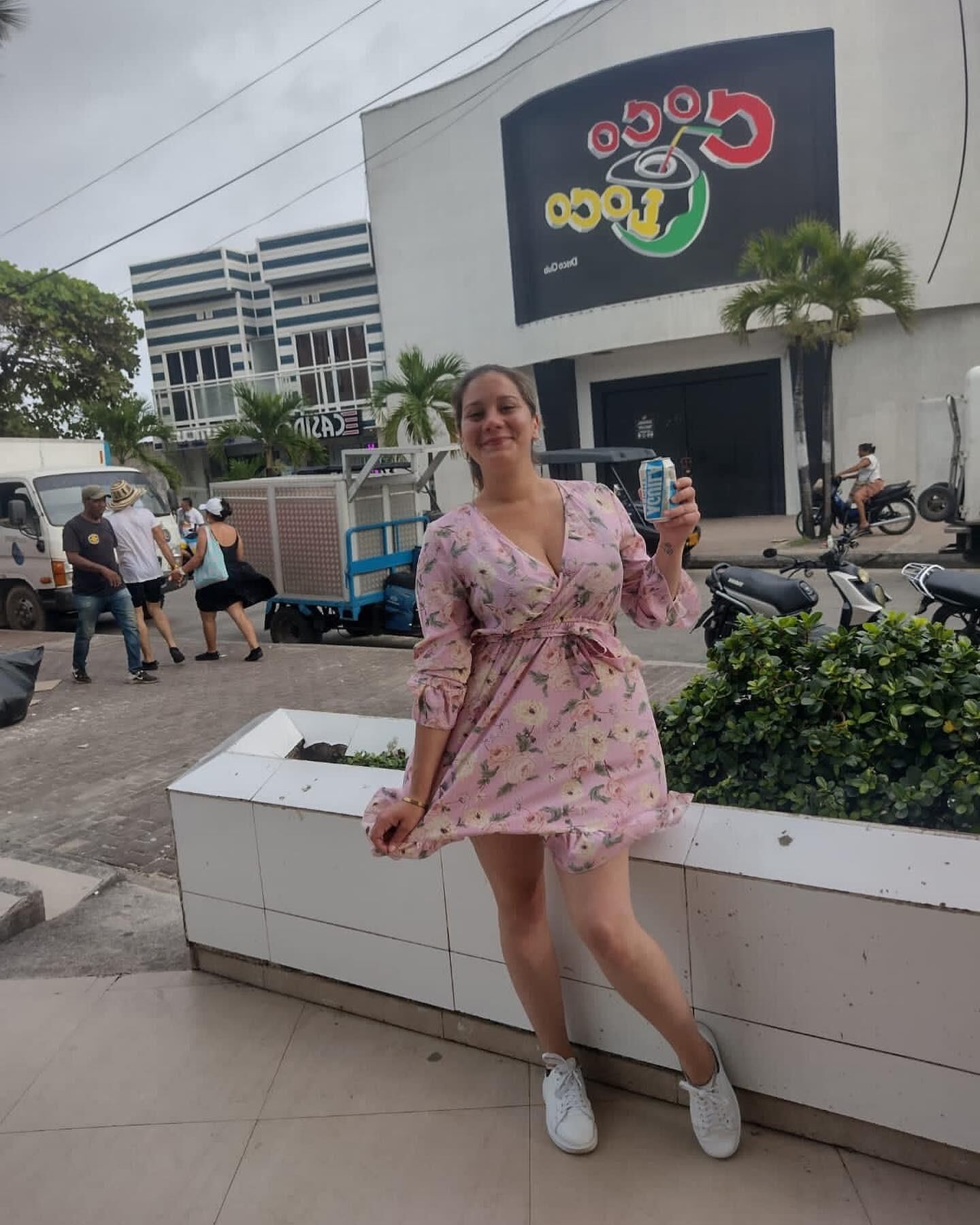 Latina Caren