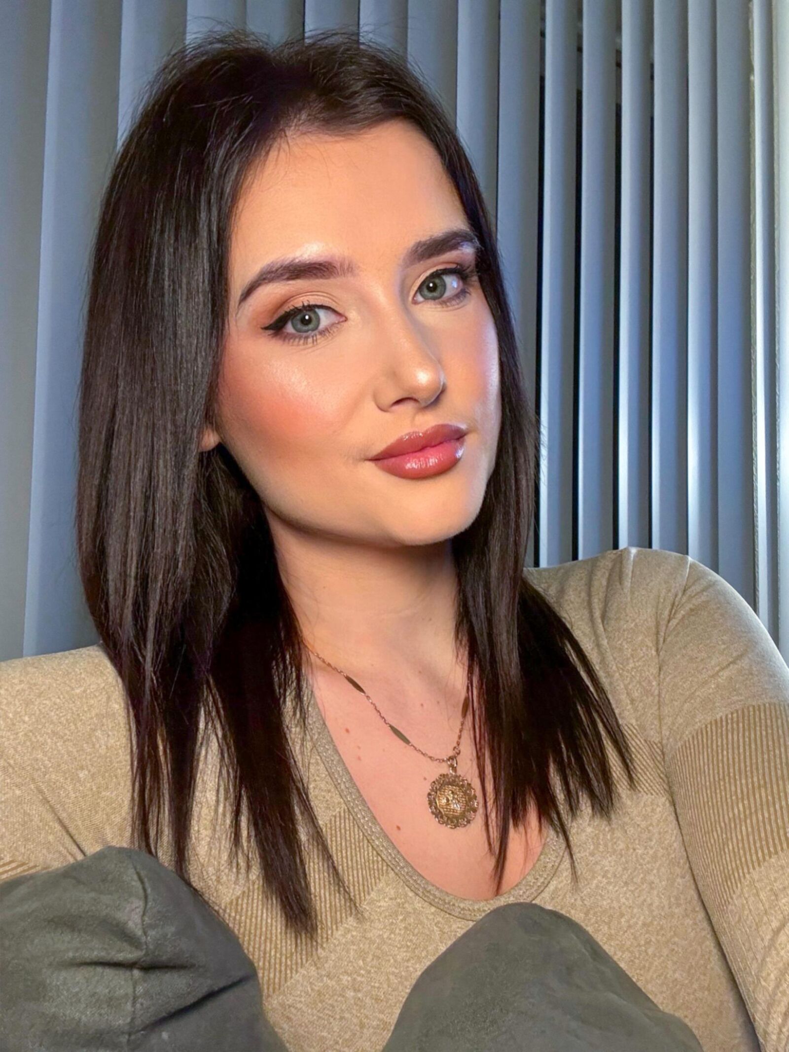 Pretty Faces 