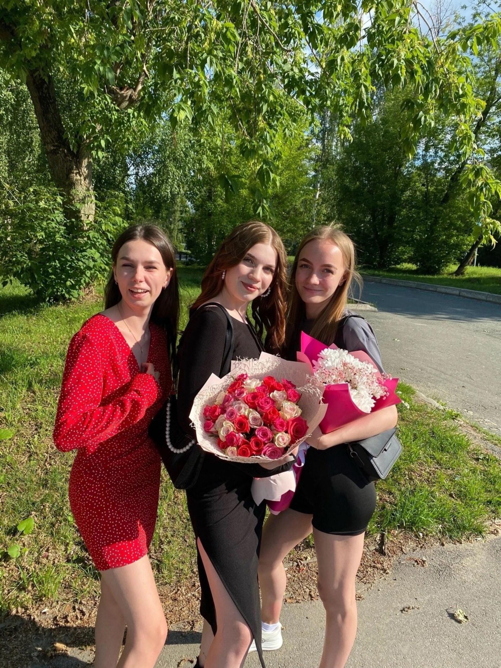 Non Nude Girlfriends Mixed 