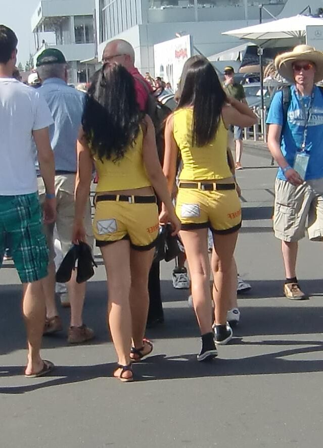 Candid Girls Teen Street Voyeur 