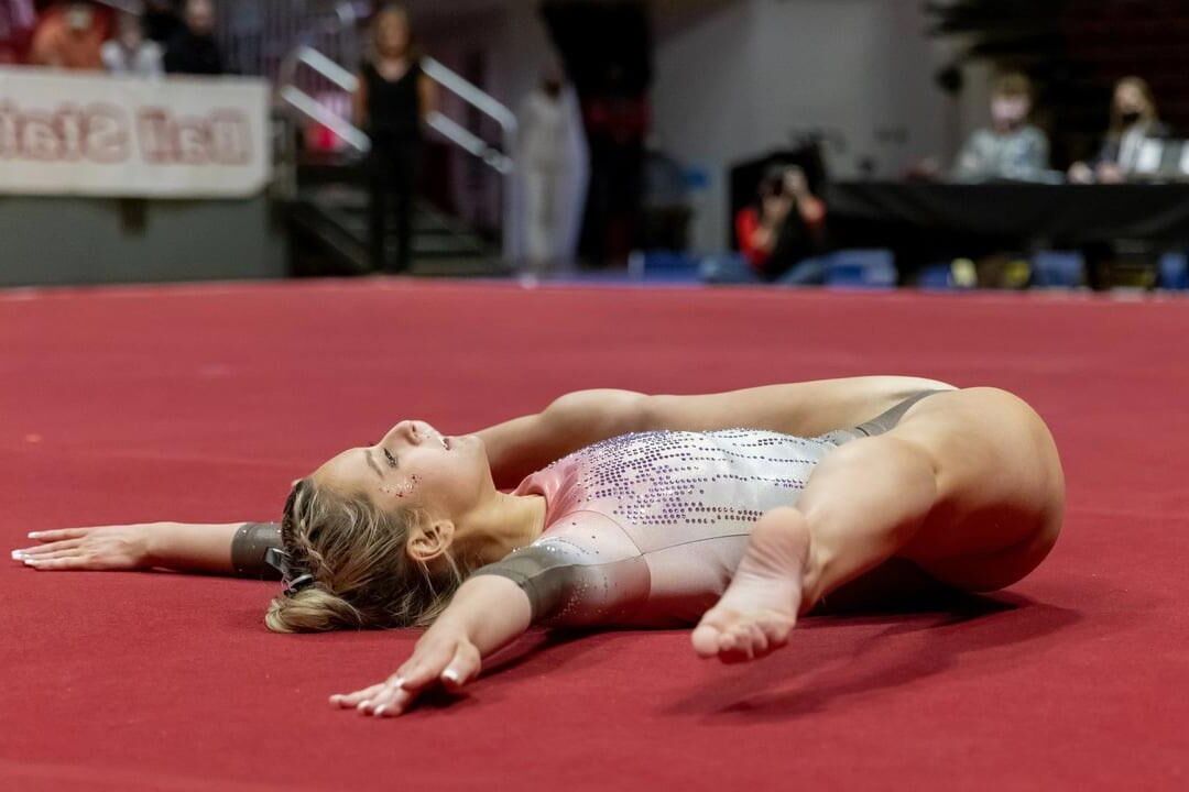 Gymnast Babes 
