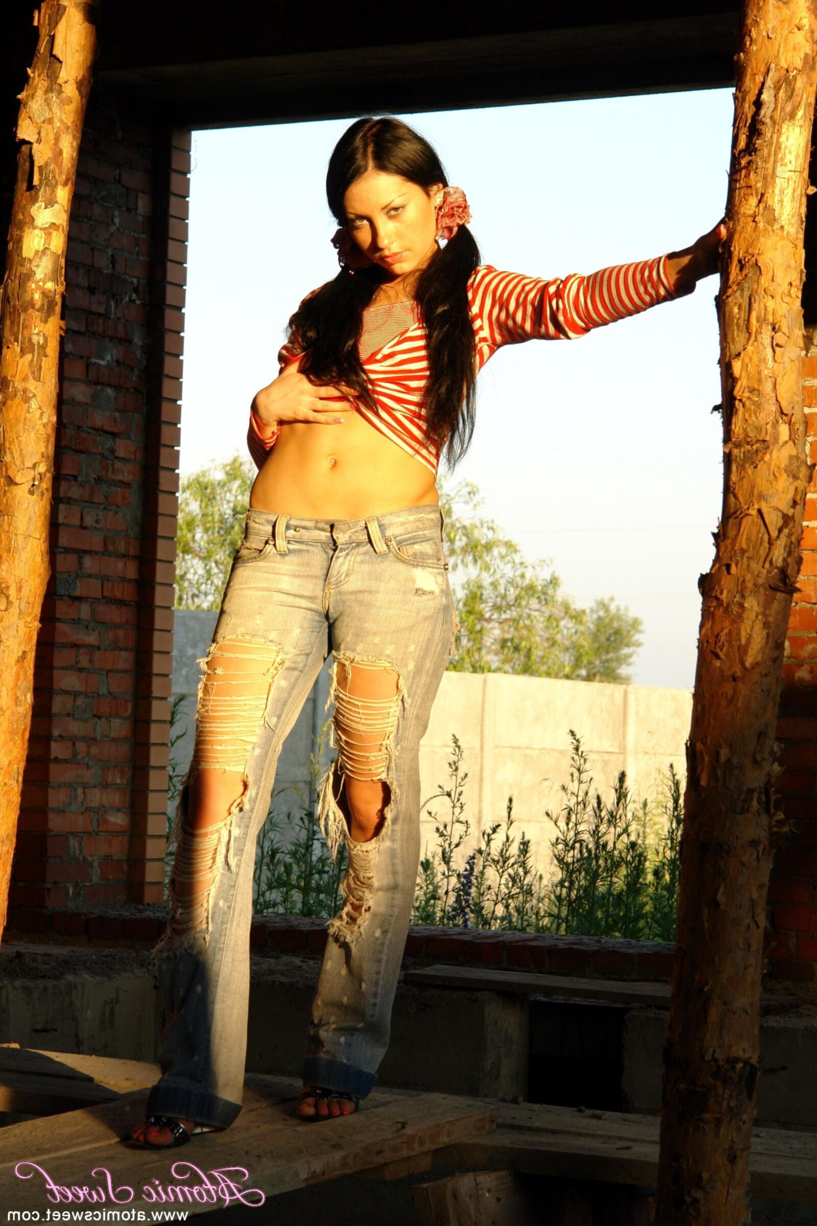 AtomicSweet Margot Sun (x)
