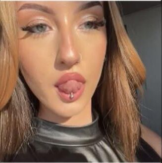 Miah Pierced Tight British Chav Teen Slut sexualised!