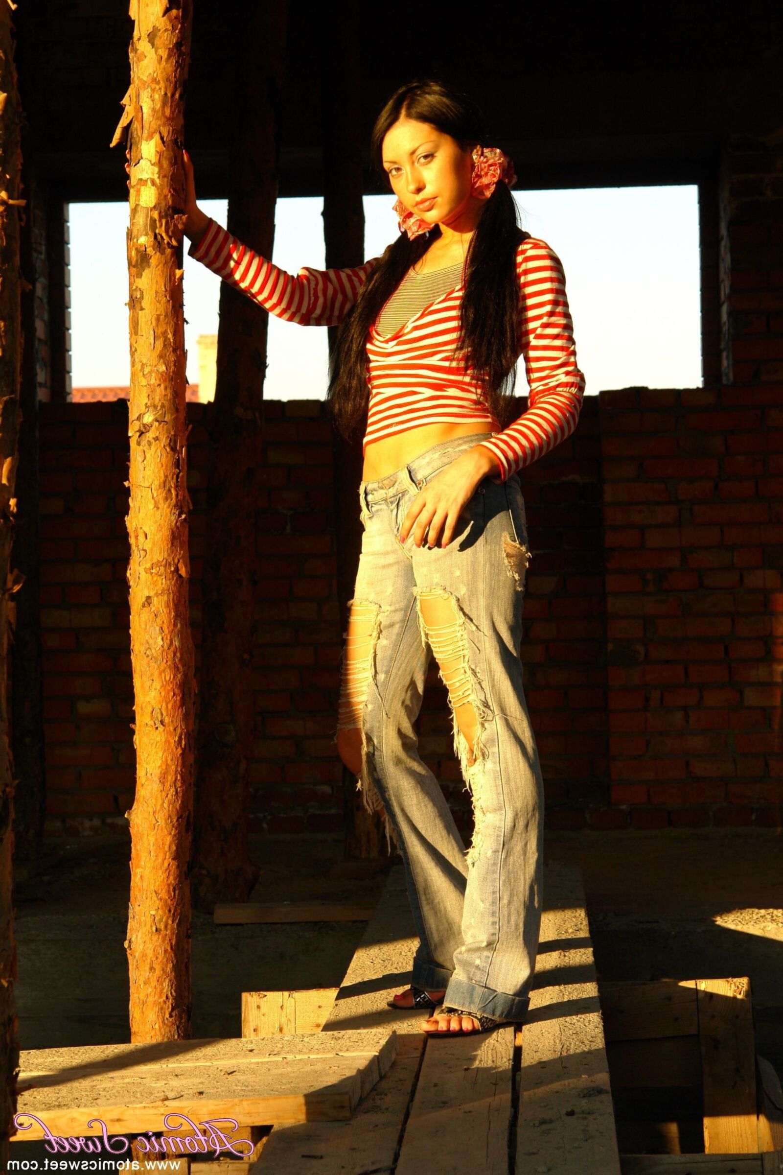 AtomicSweet Margot Sun (x)
