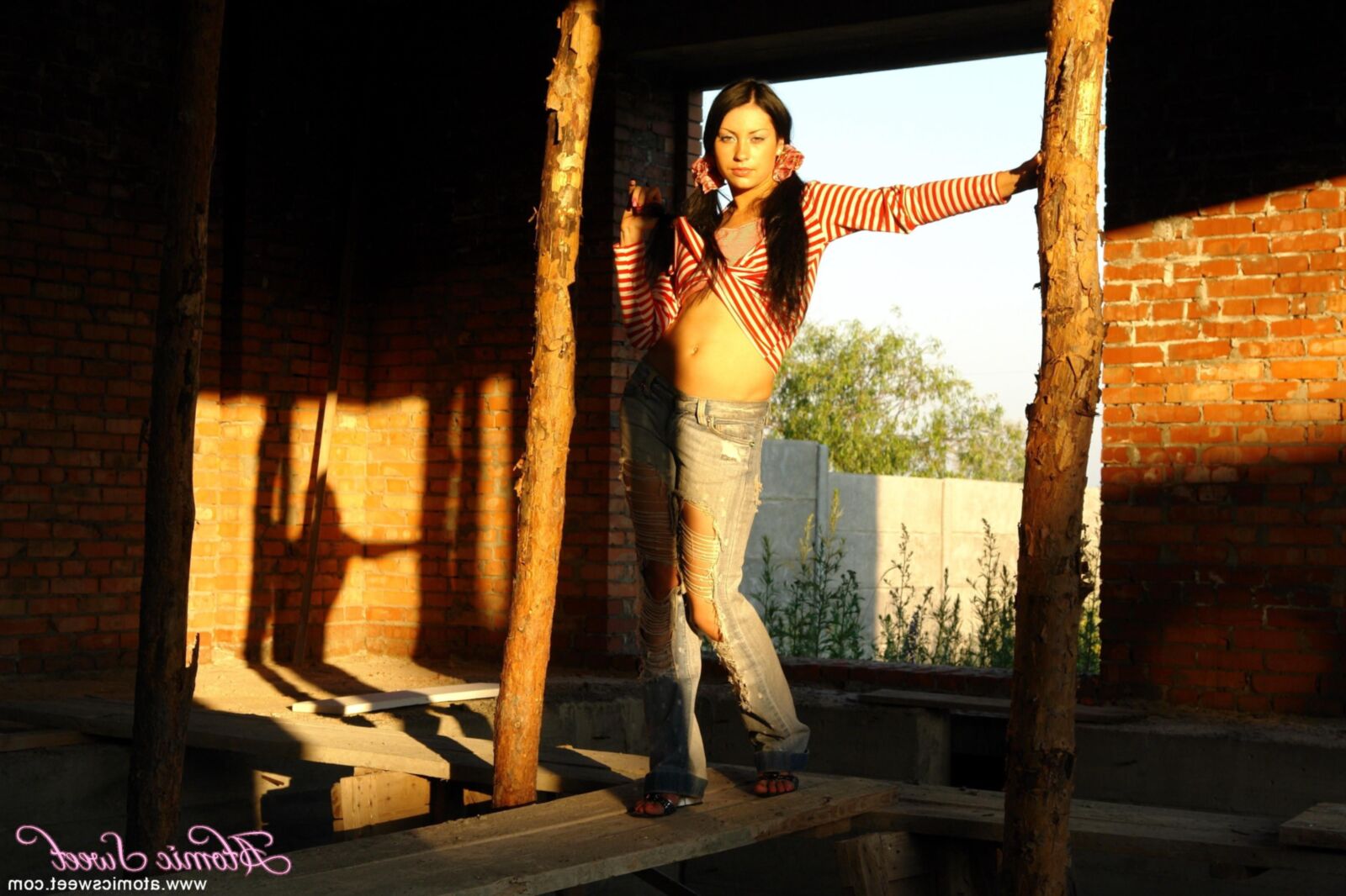 AtomicSweet Margot Sun (x)