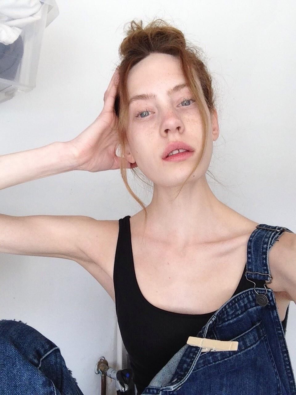 Skinny 