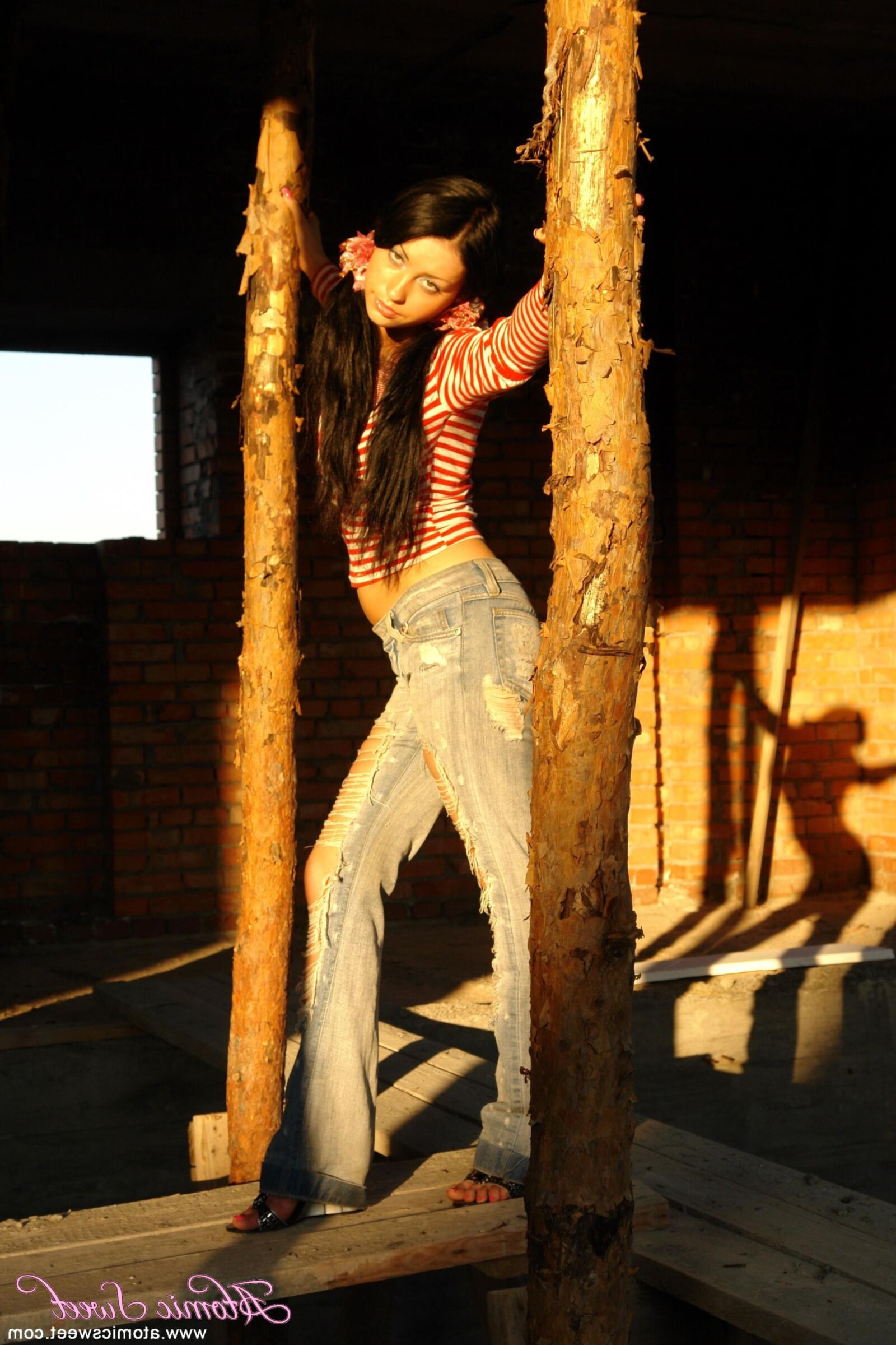 AtomicSweet Margot Sun (x)
