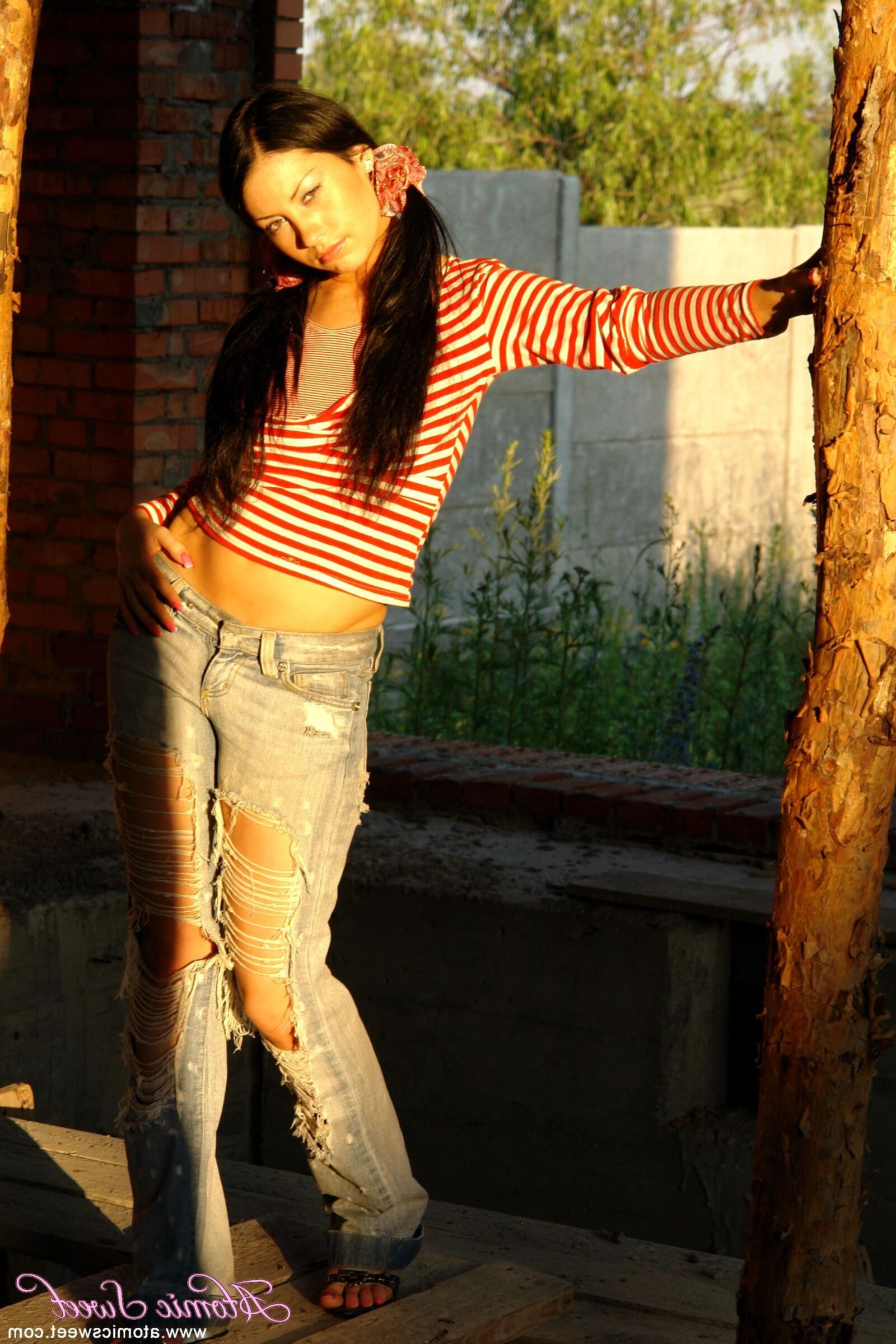 AtomicSweet Margot Sun (x)
