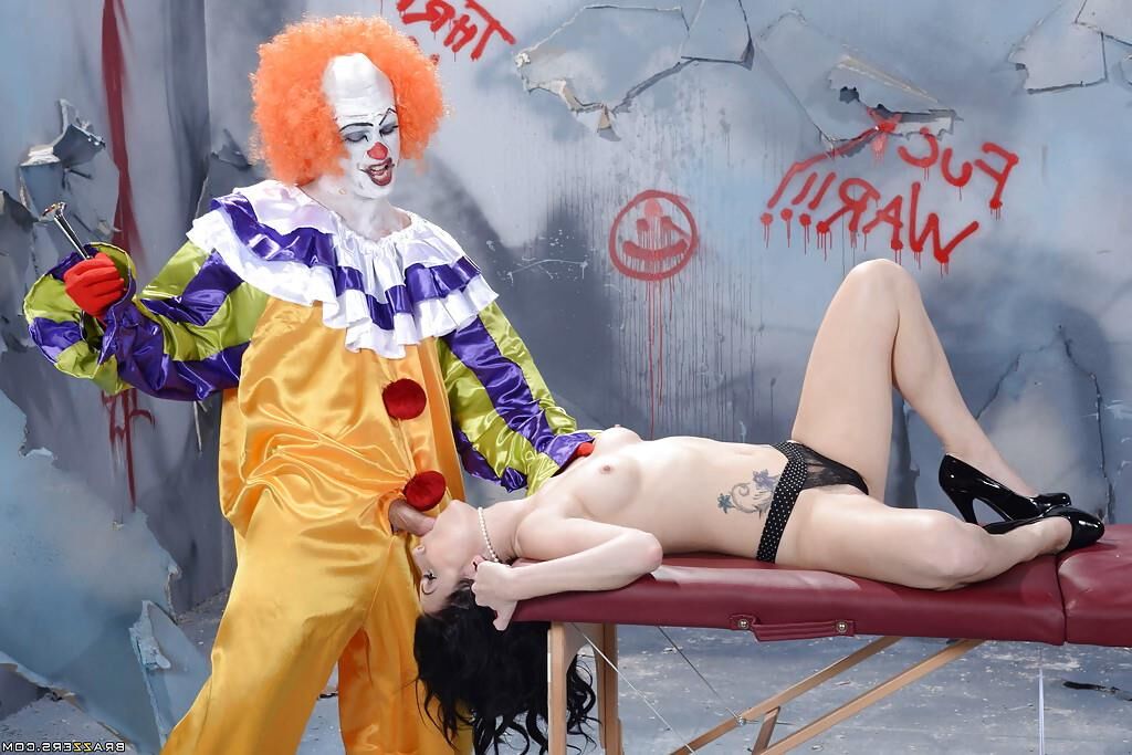 Cosplay para mudar para o palhaço