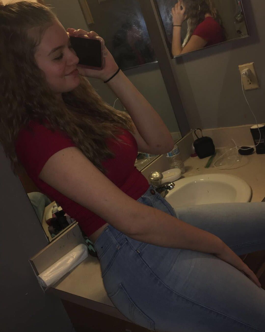 College Snowbunny PAWG for BBC: Makenzie