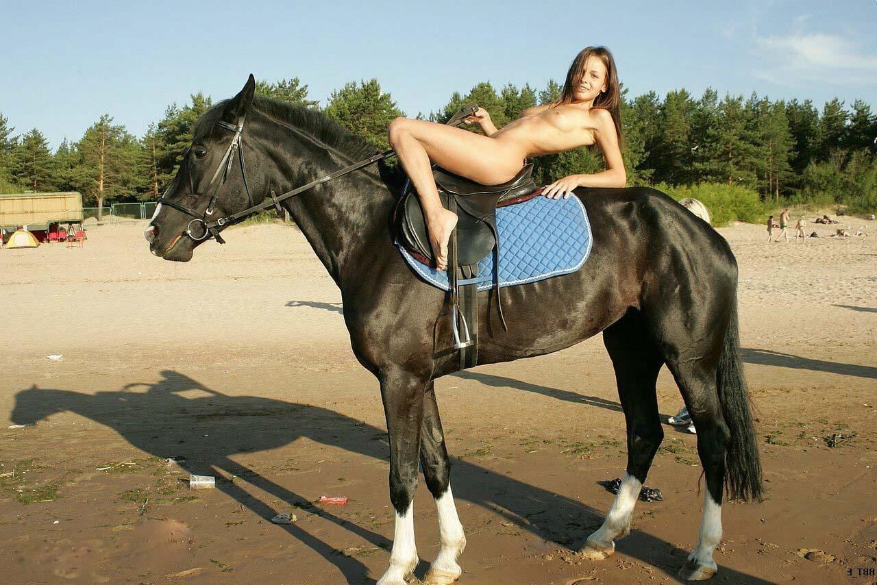 Chicas y caballos
