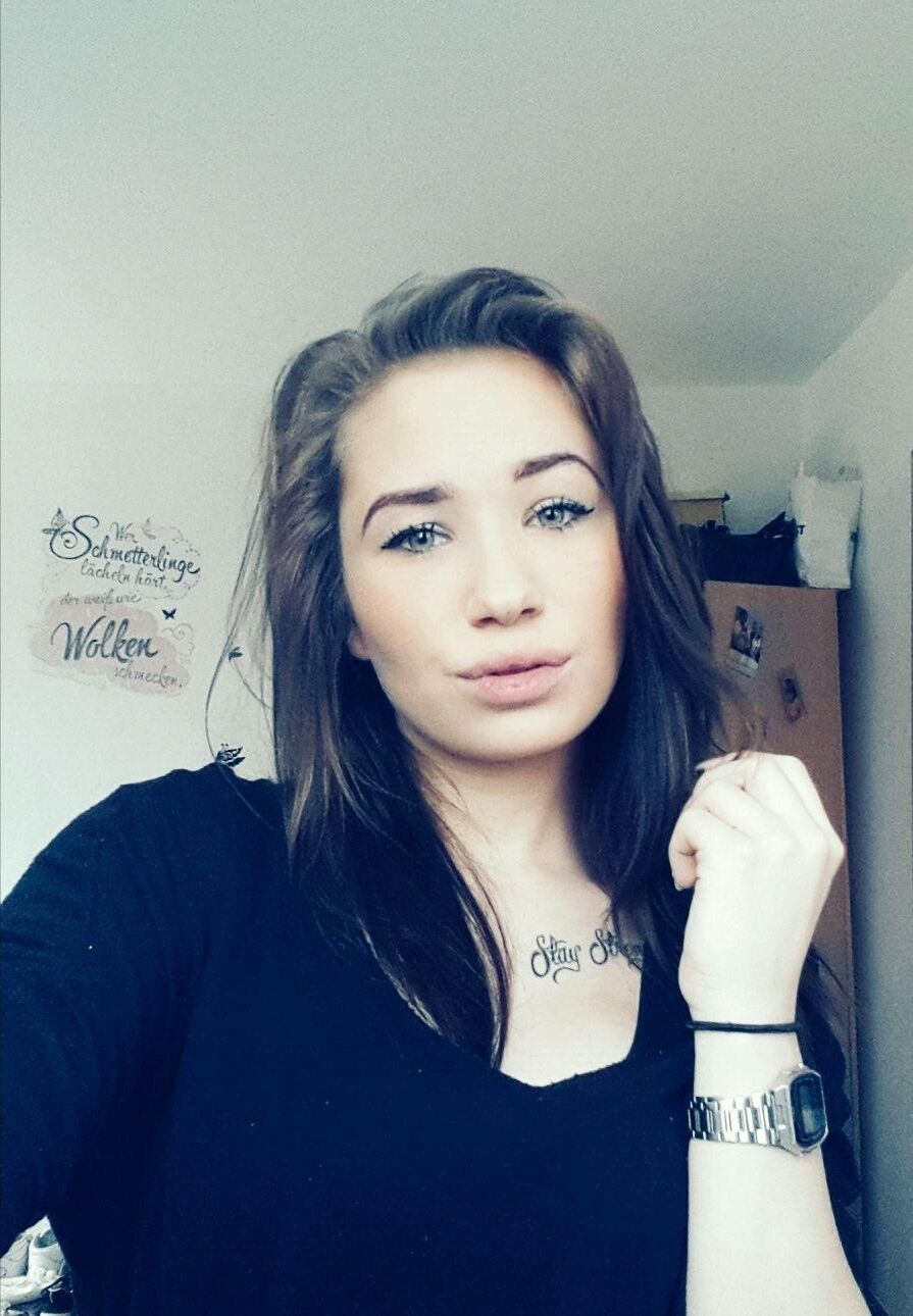 Wie würdest du meine Freundin ficken? 