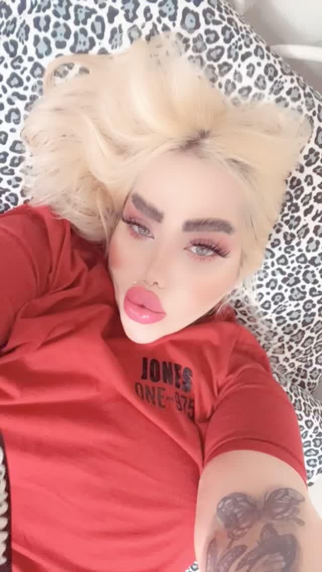 Meloni Fuckable Hyperexualized Chav Chavs