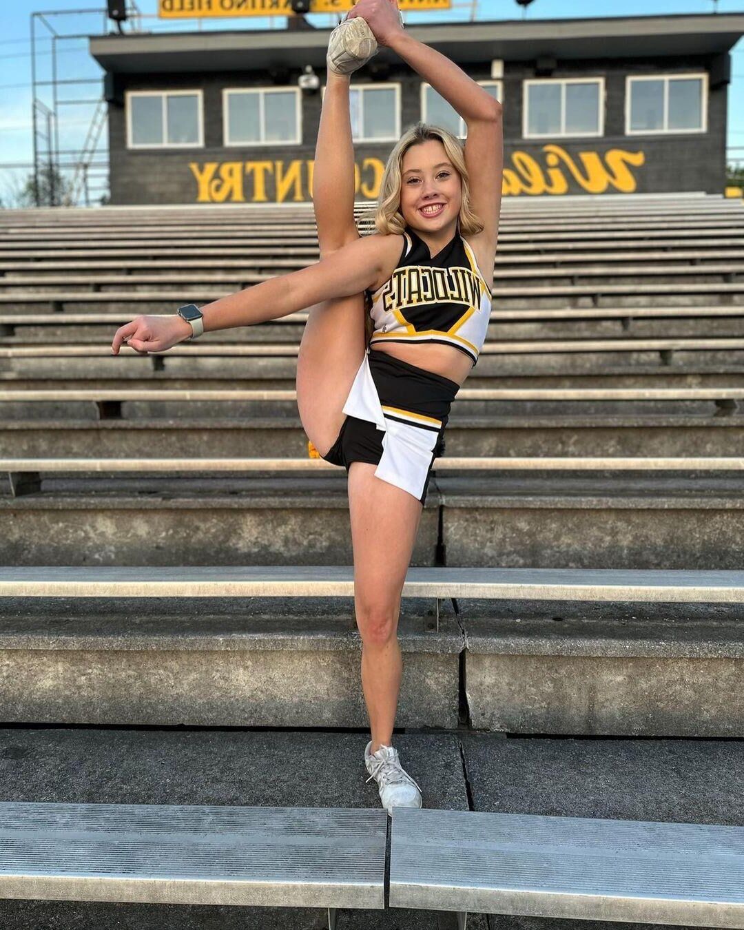flexible sluts 