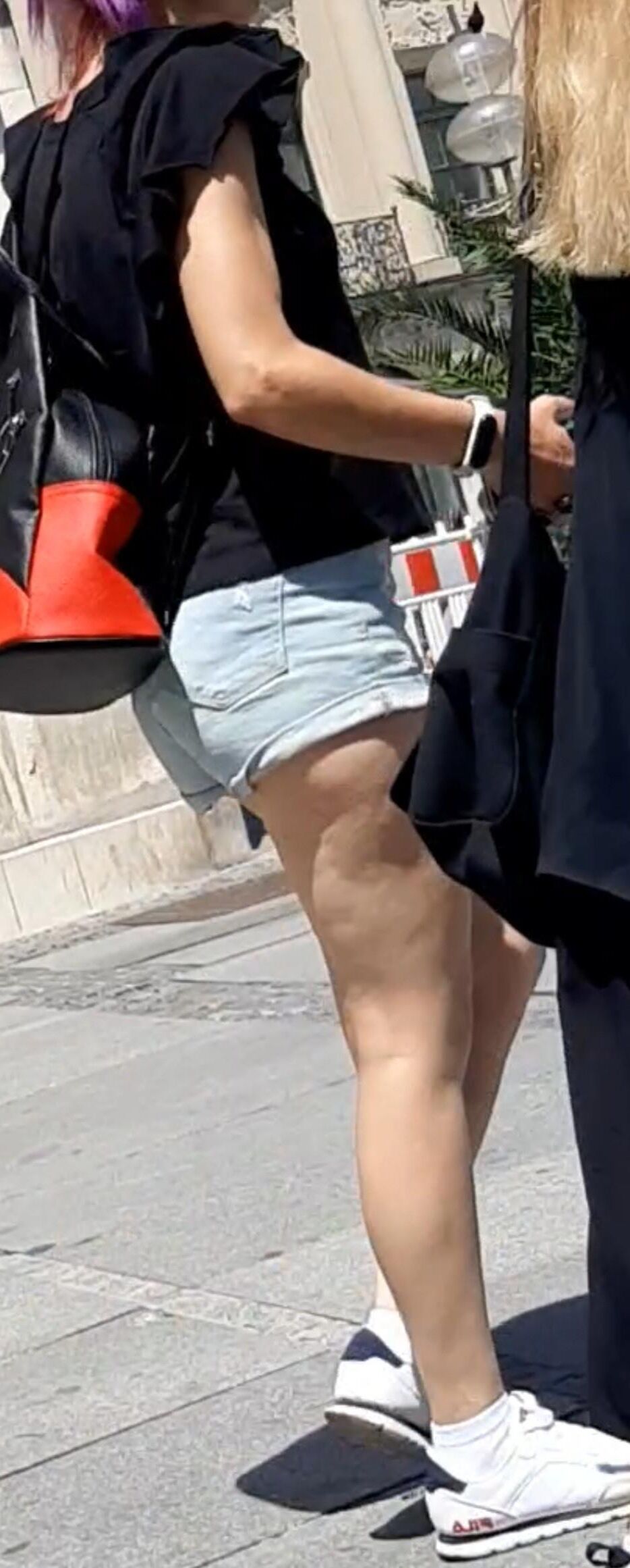 Streetgirls en pantalones cortos