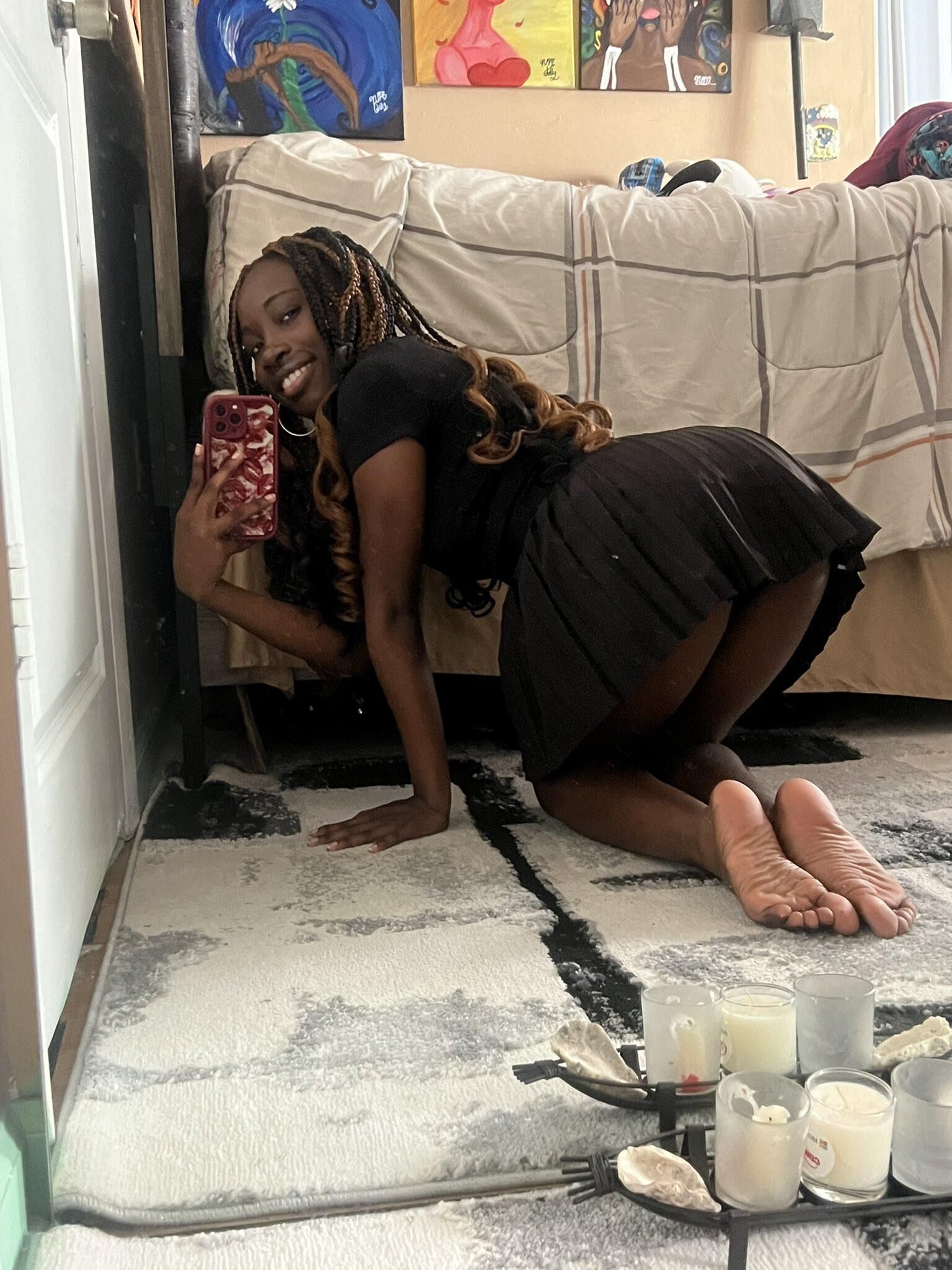 LLA Teenie Feet