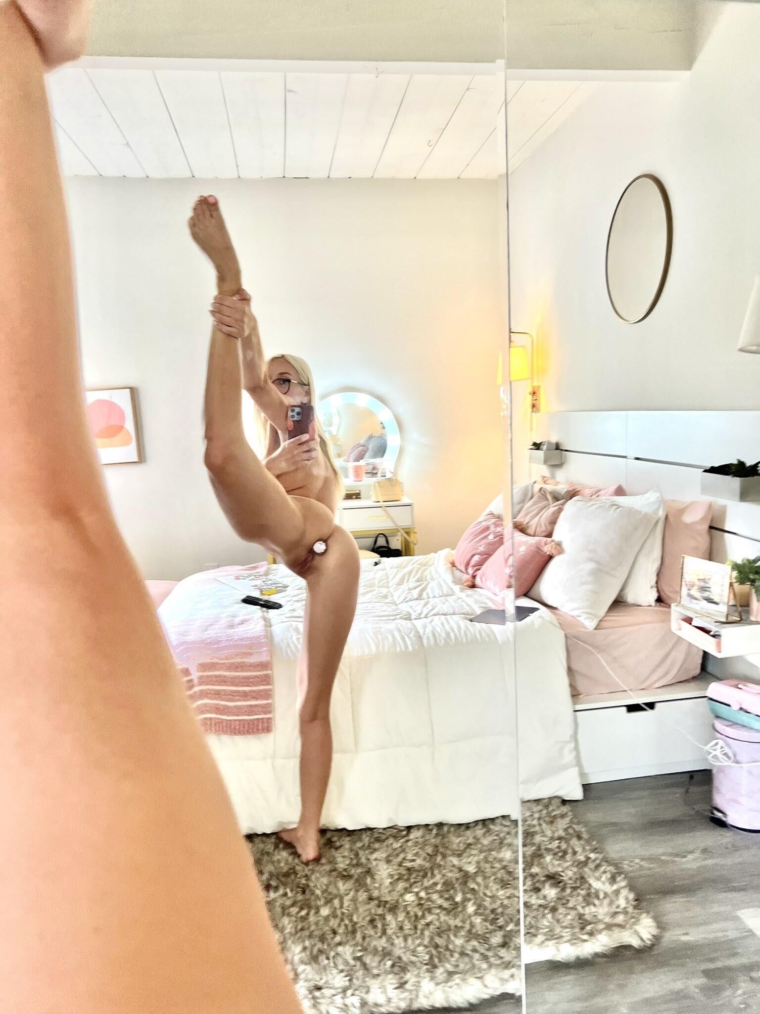 flexible sluts 