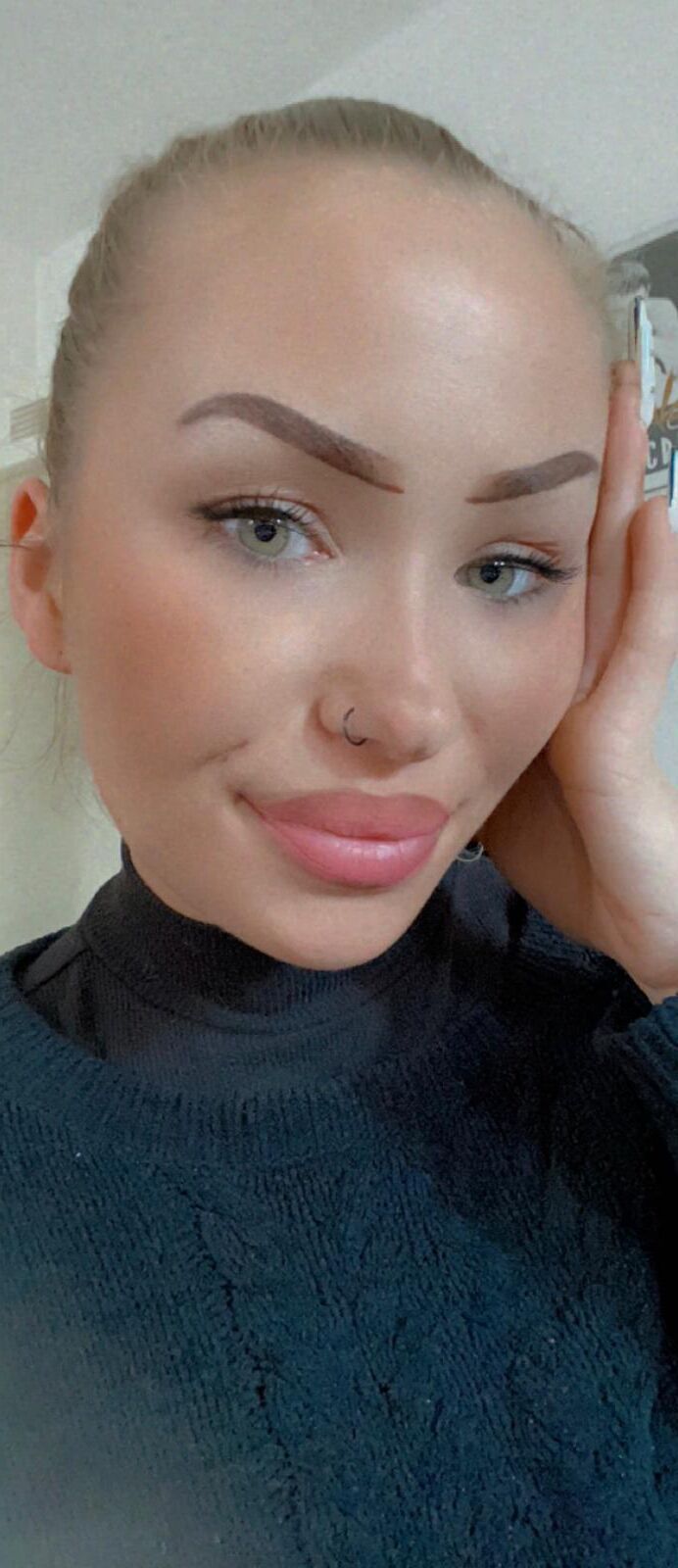 Whuch pics of my gf would you use to jerk off? 