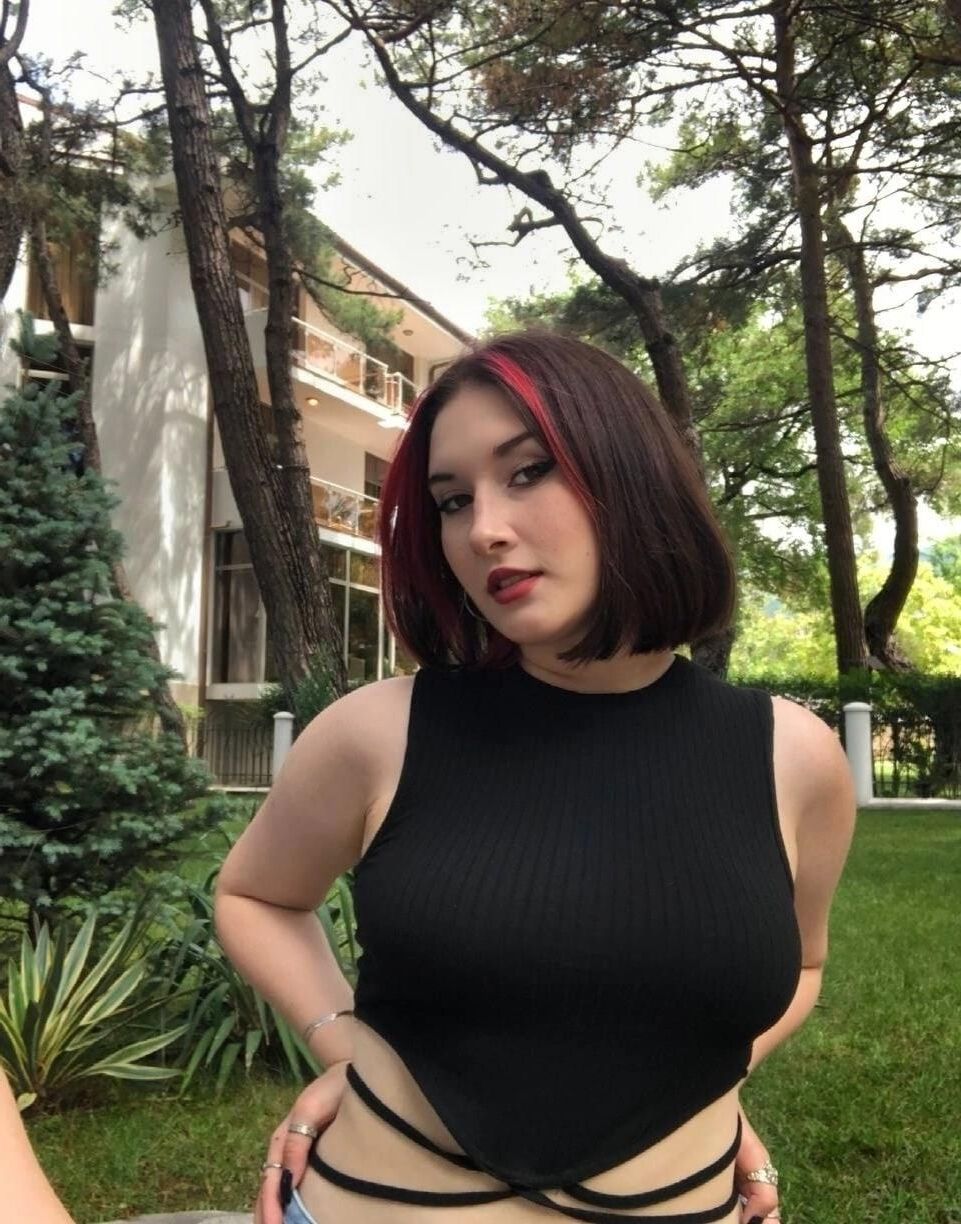 Novias no desnudas mixtas