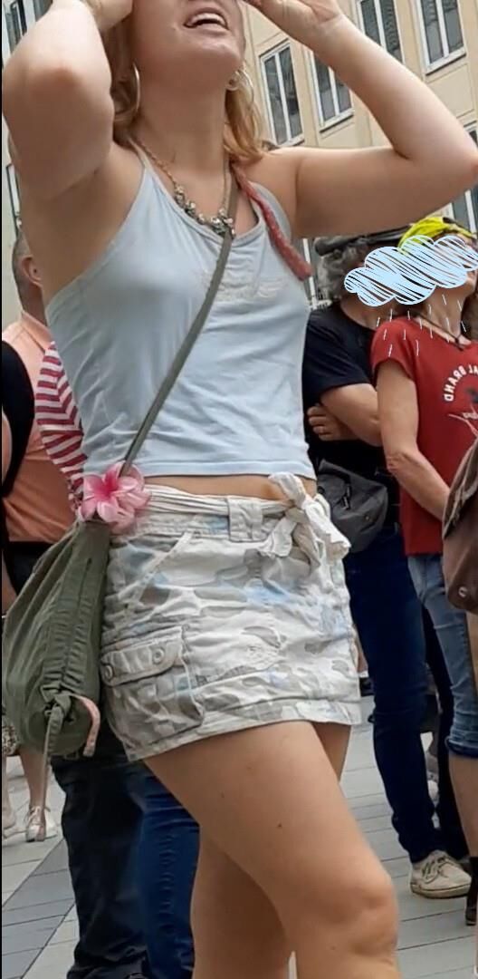 Streetgirls de sujetador