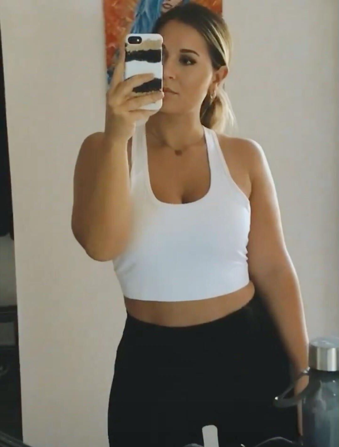 Angelina tetona de Suecia