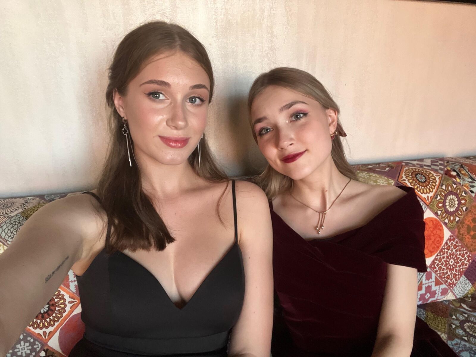 Novias no desnudas mixtas