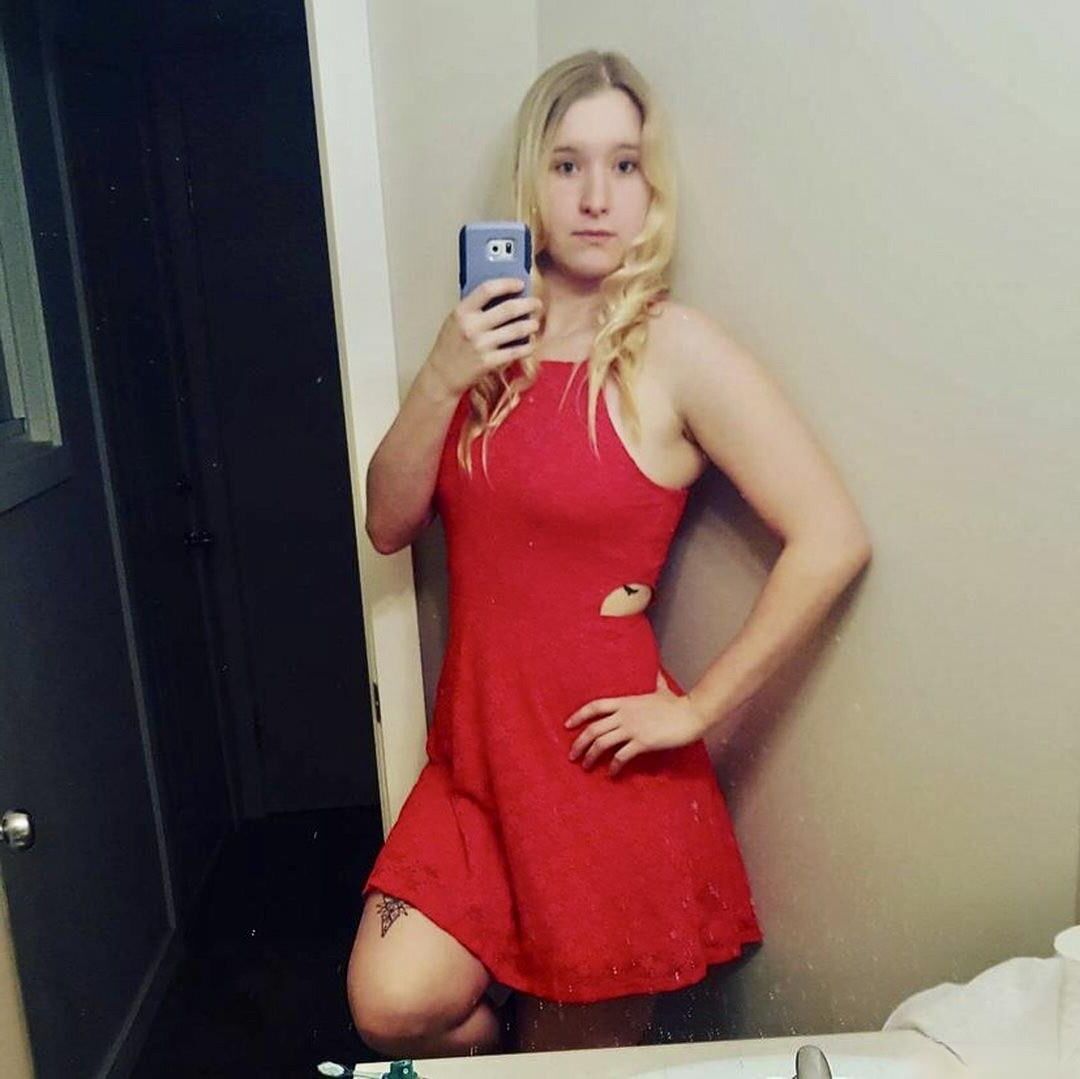 Sierra Big Ass Big Boobs Blonde Sexy Girl Mixed Hot Shots