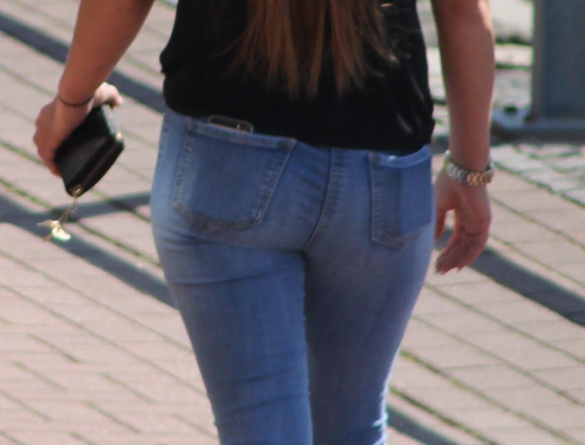 Candid Girls Teen Street Voyeur 