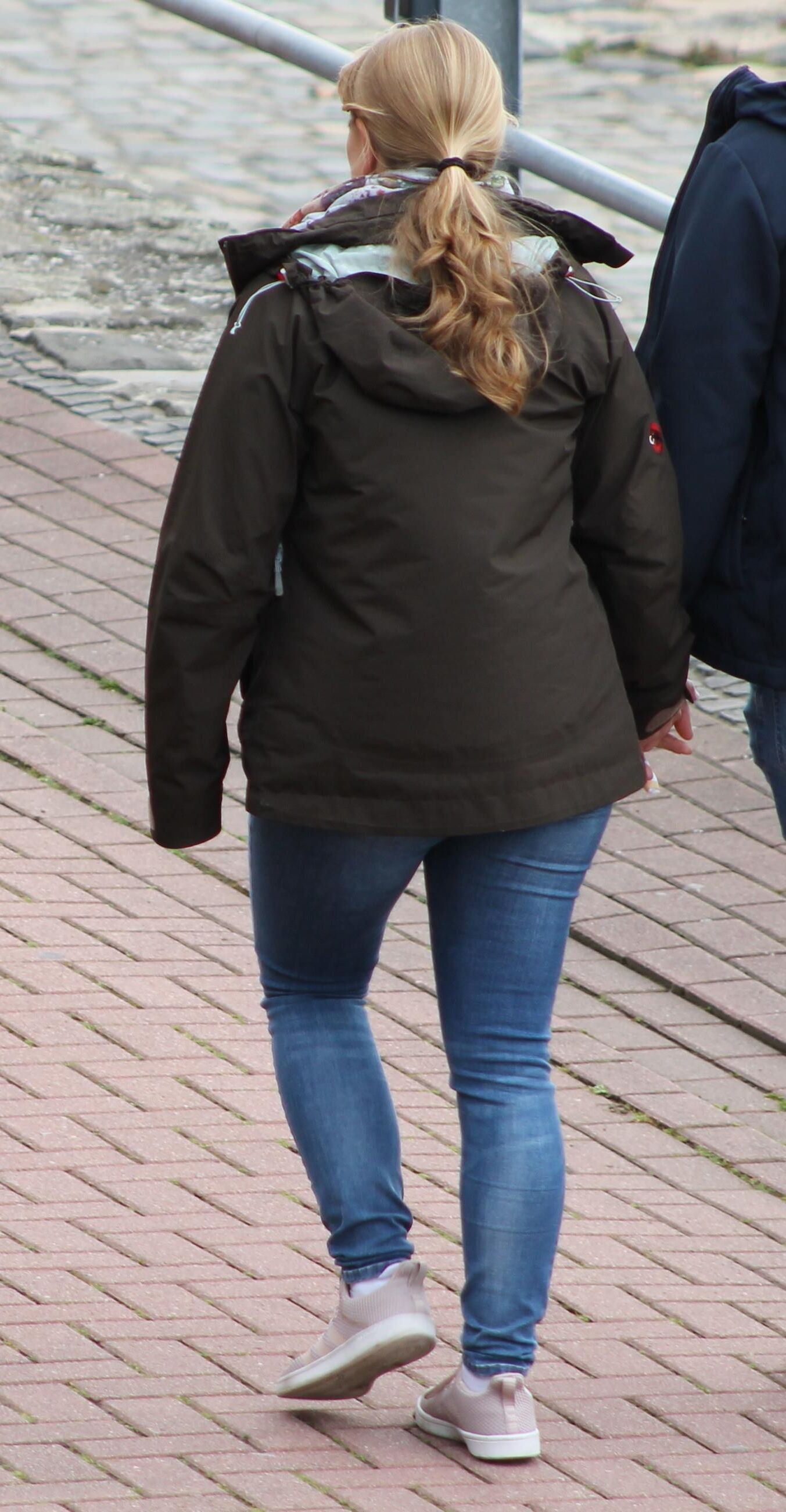Candid Girls Teen Street Voyeur 