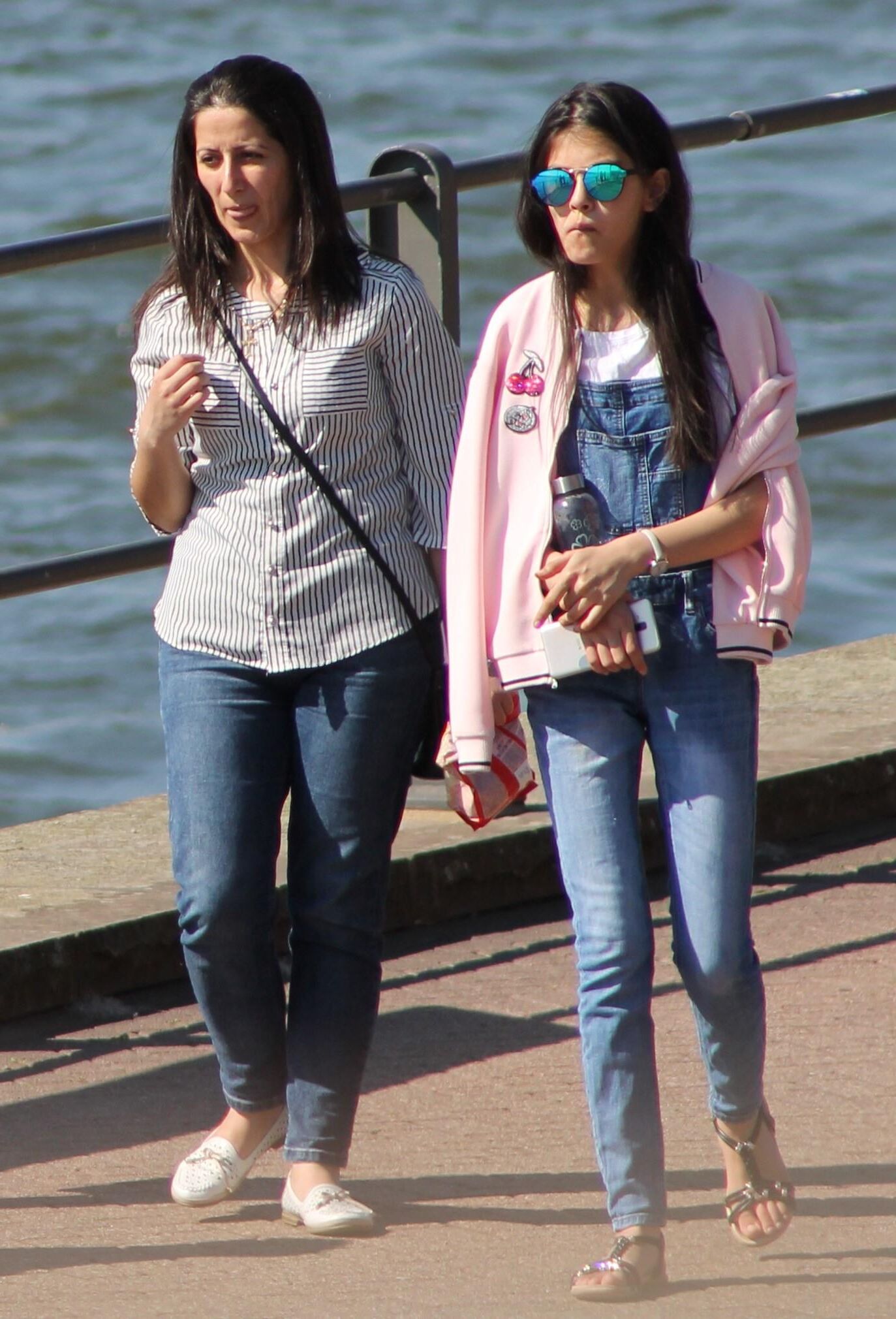 Candid Girls Teen Street Voyeur 