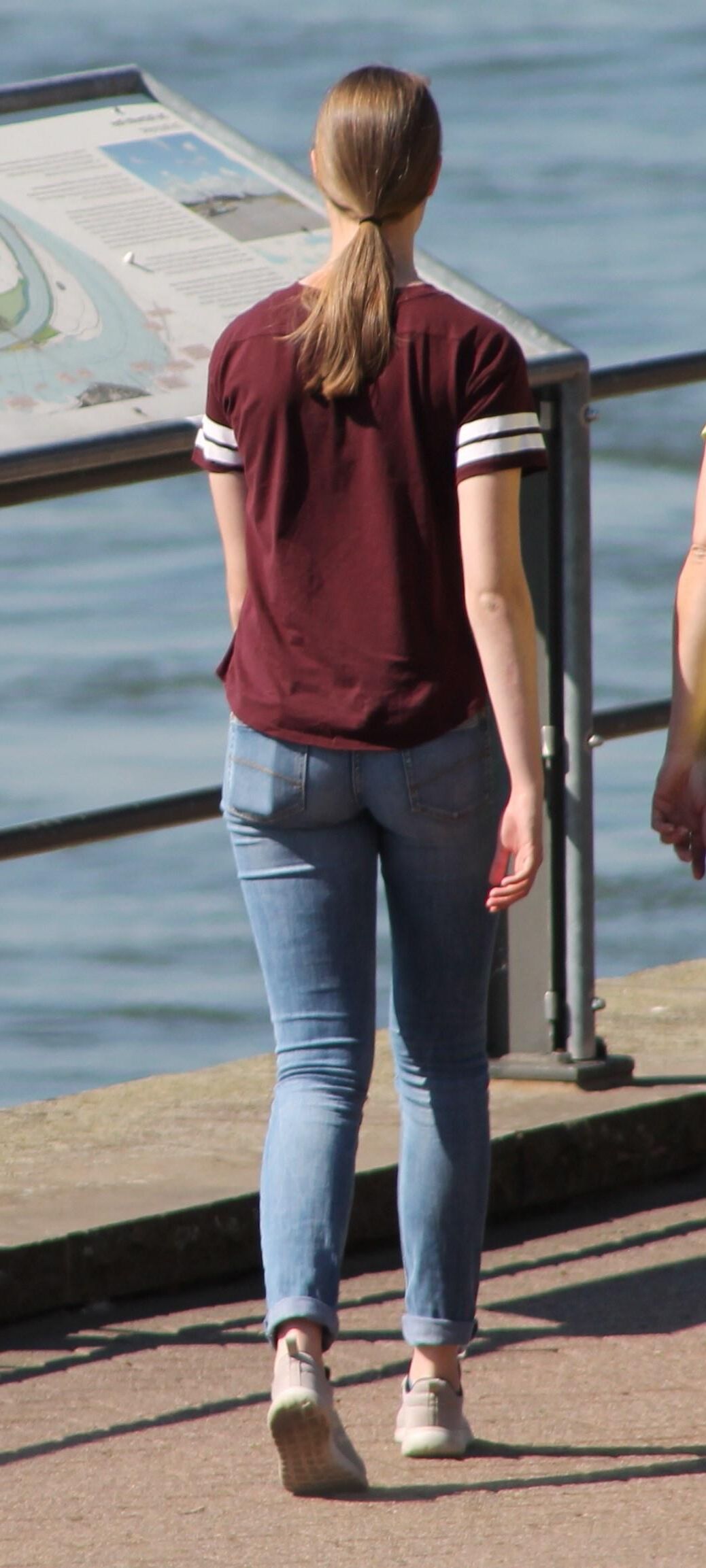 Candid Girls Teen Street Voyeur 