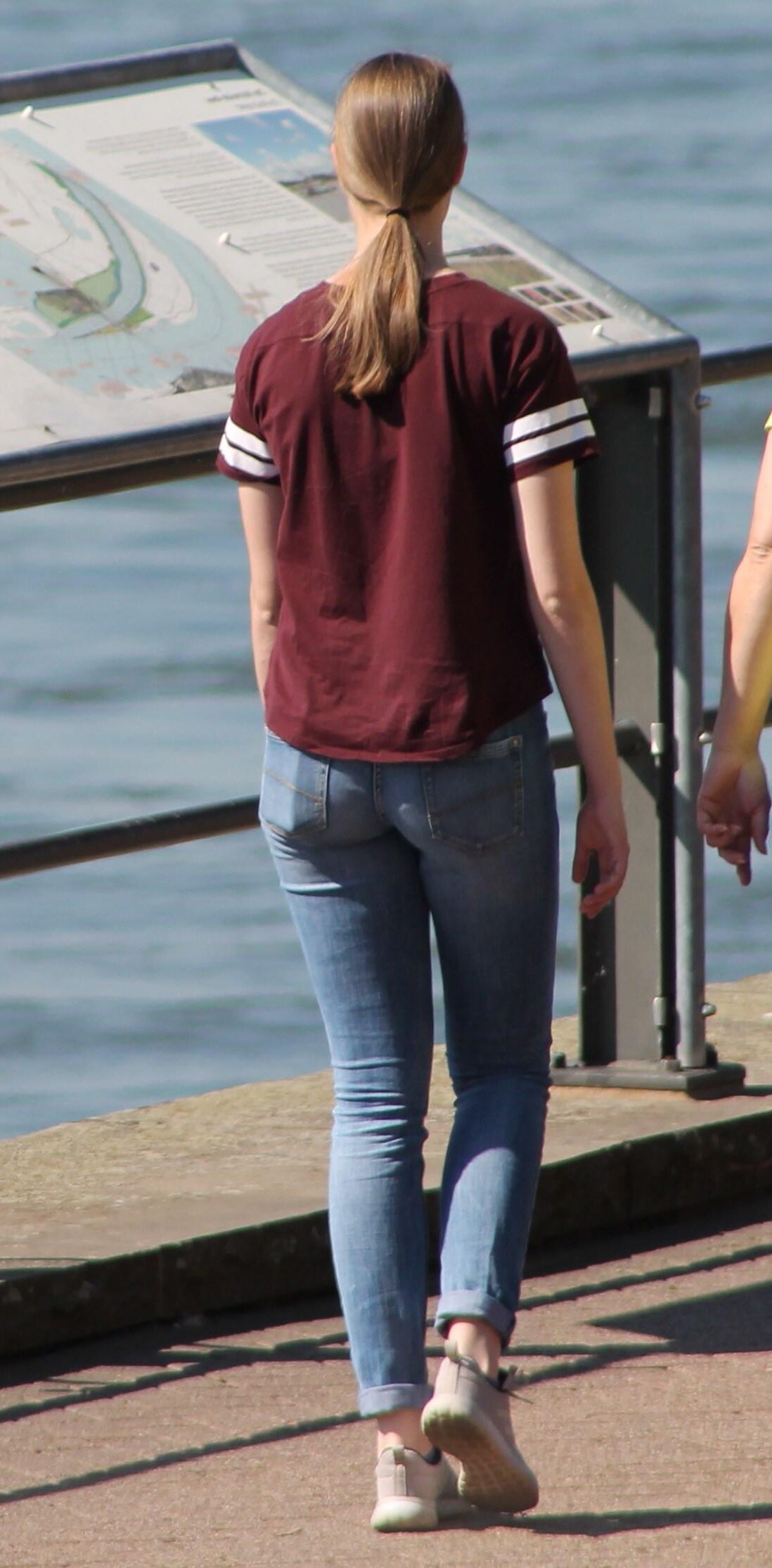 Candid Girls Teen Street Voyeur 
