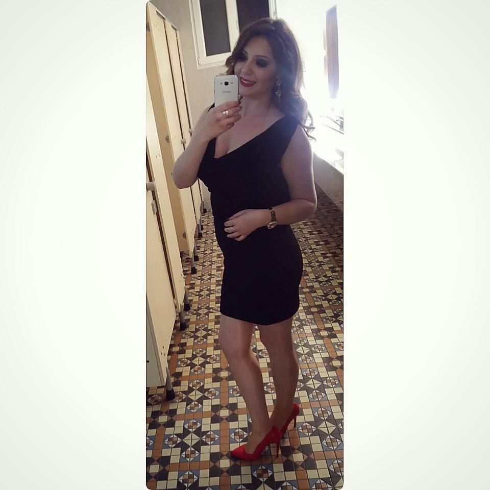 Mujeres calientes con vestidos (no desnudos)