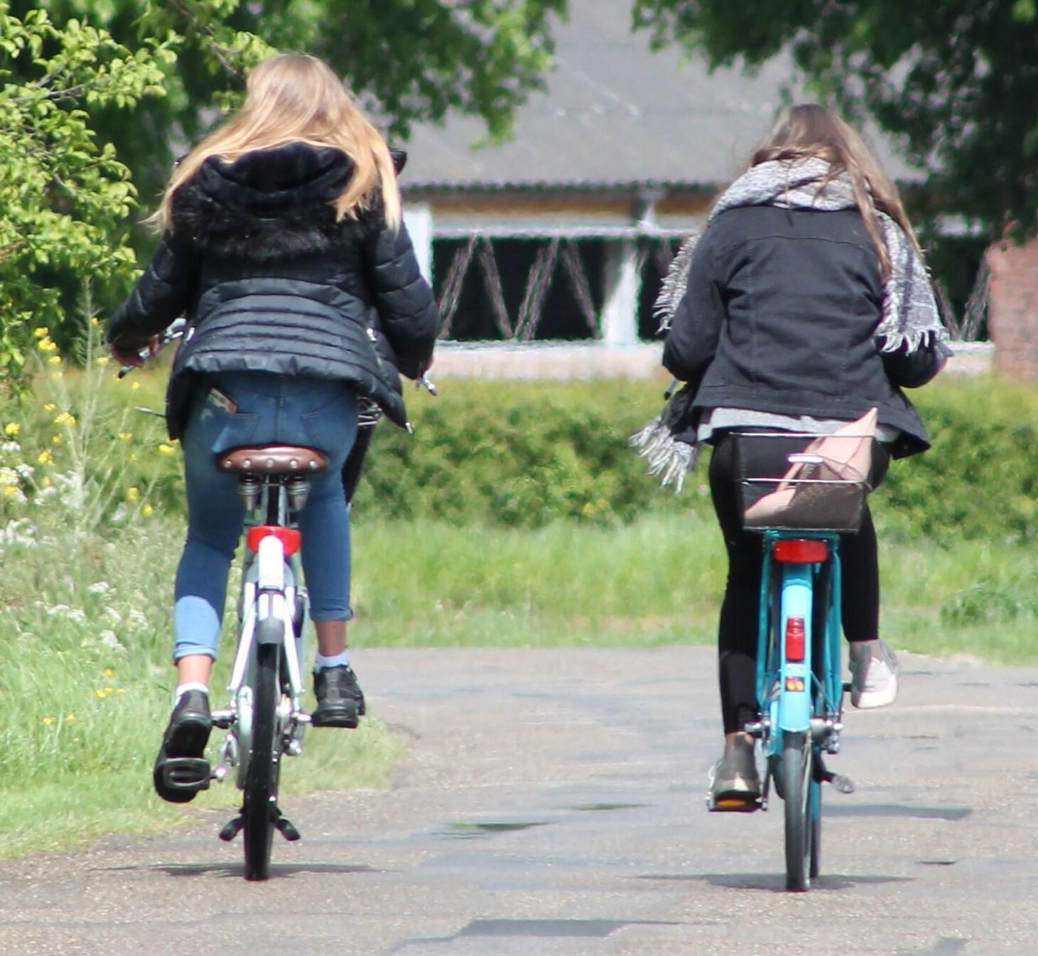 Chicas sinceras voyeur de chicas adolescentes