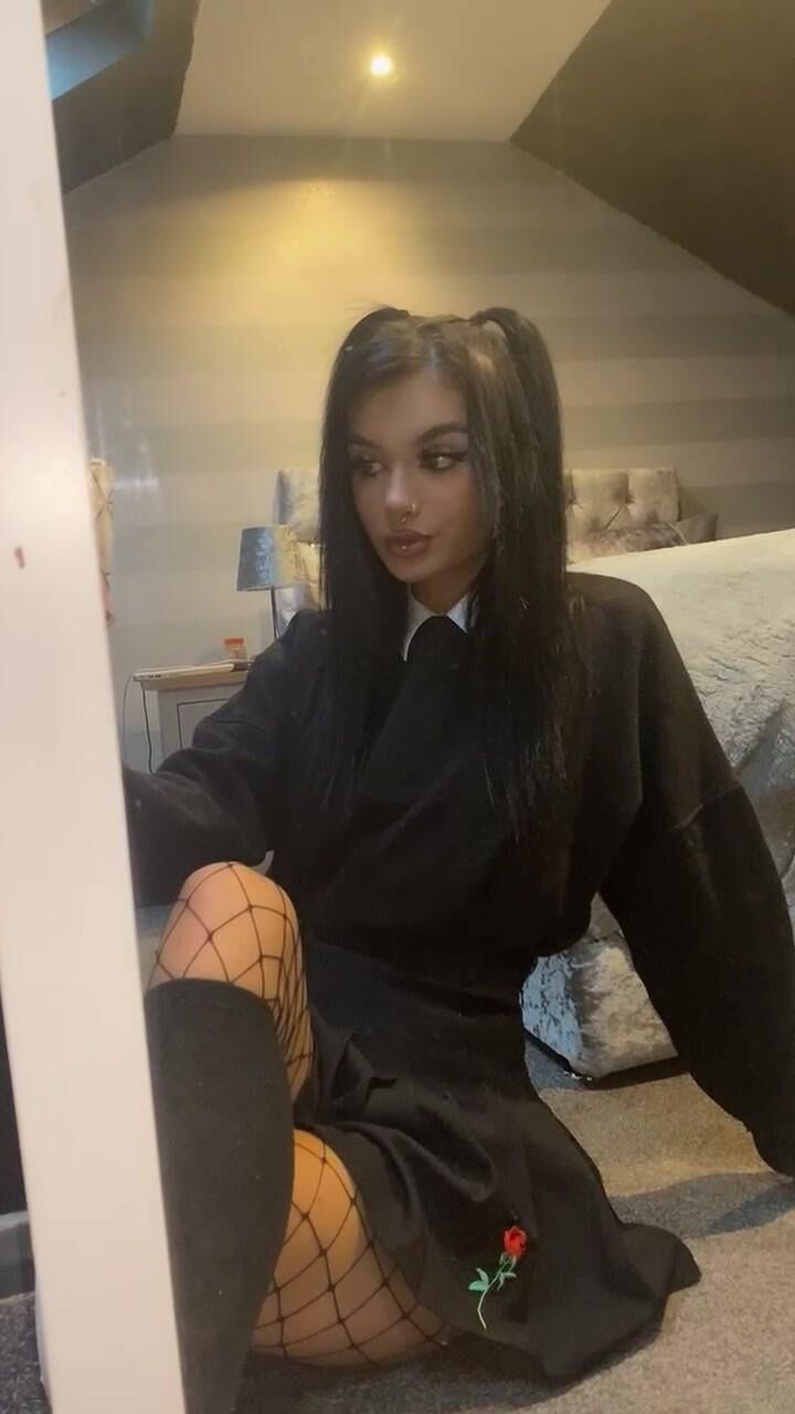 Fuckable hypersexualized Chav Chavs
