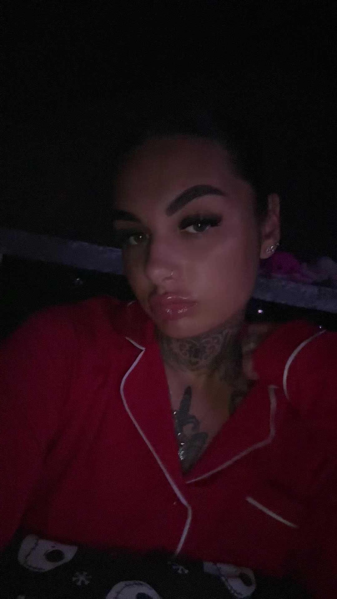 Fuckable hypersexualized Chav Chavs