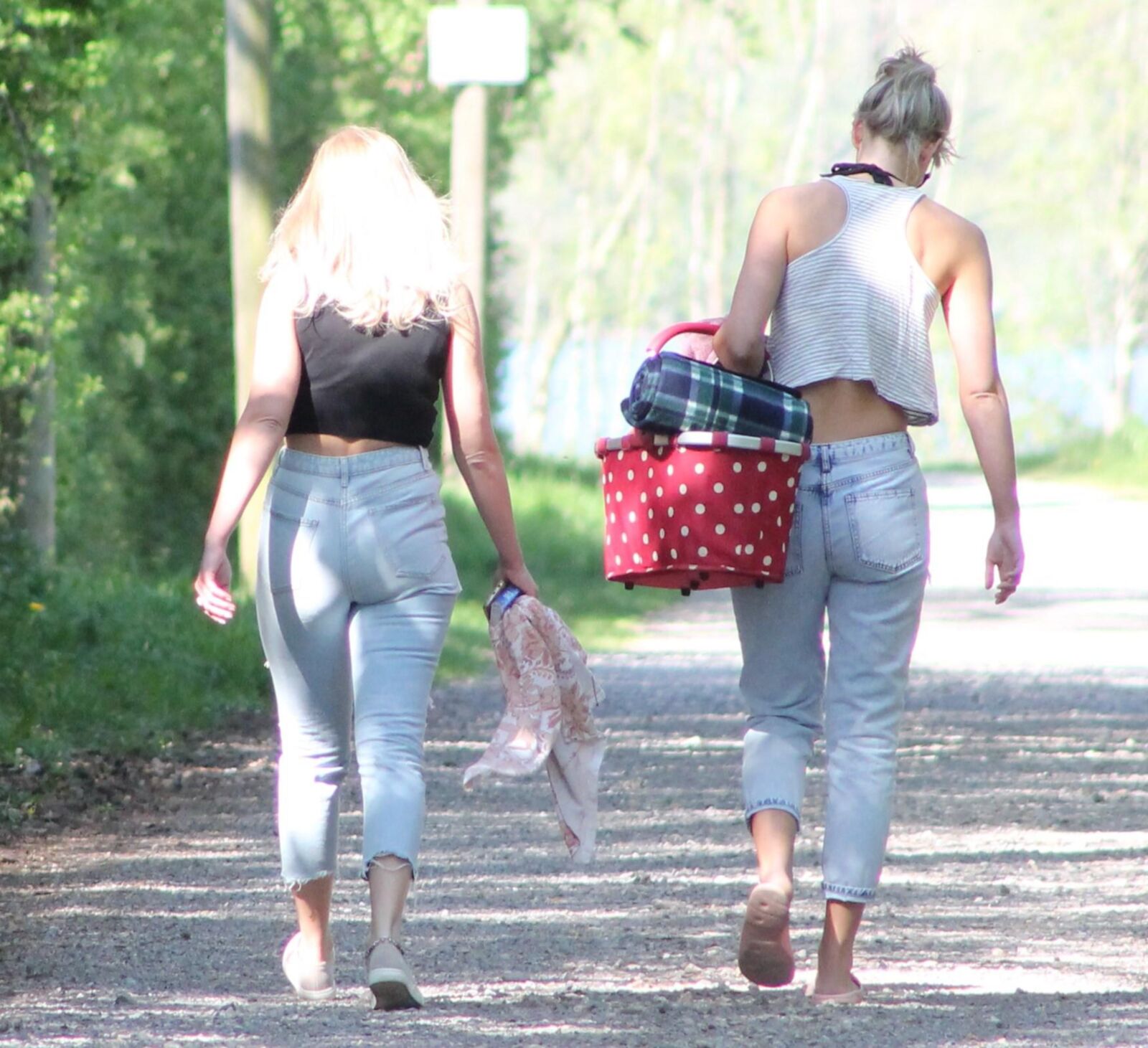 Candid Girls Teen Street Voyeur 