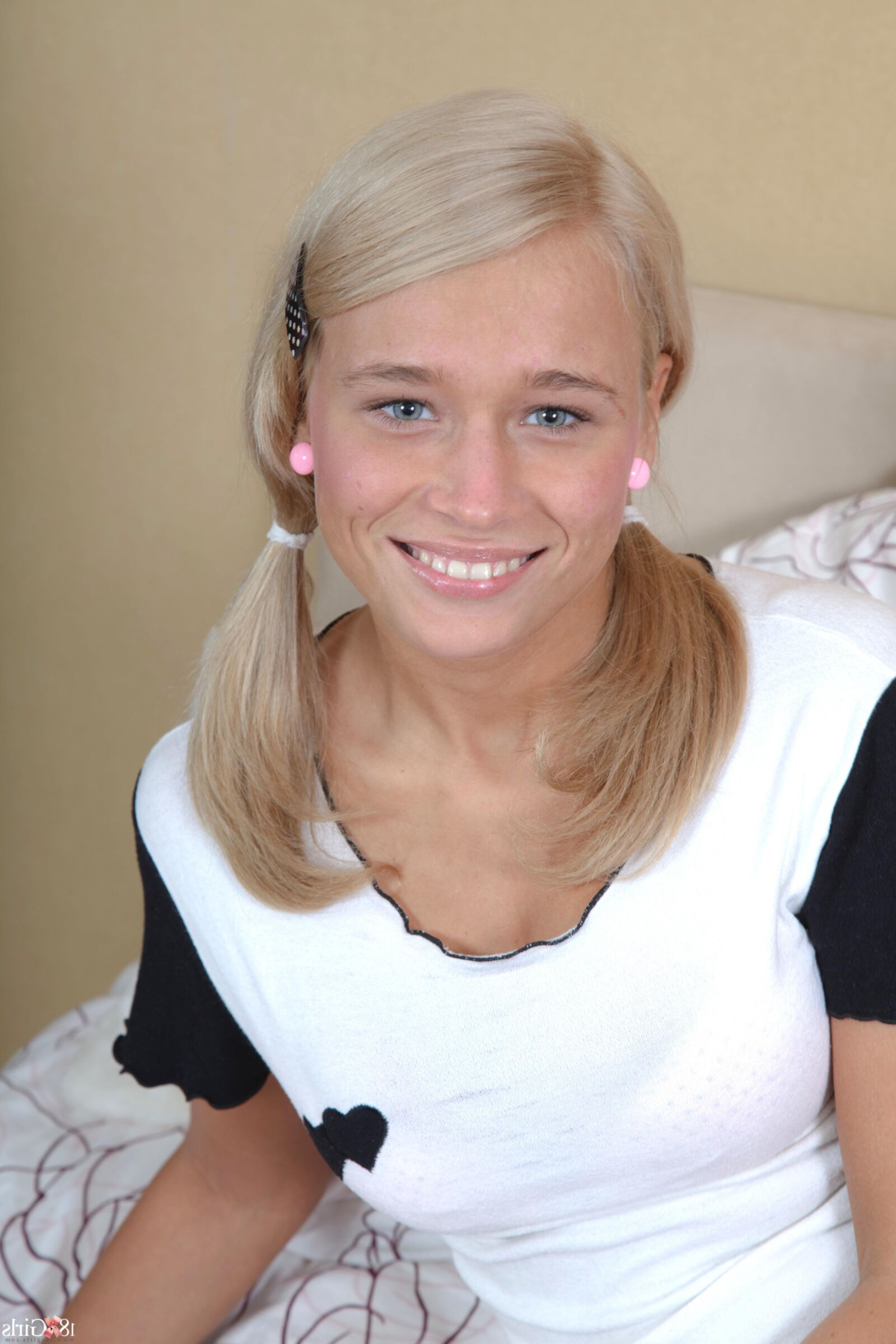 Xgirls Celia