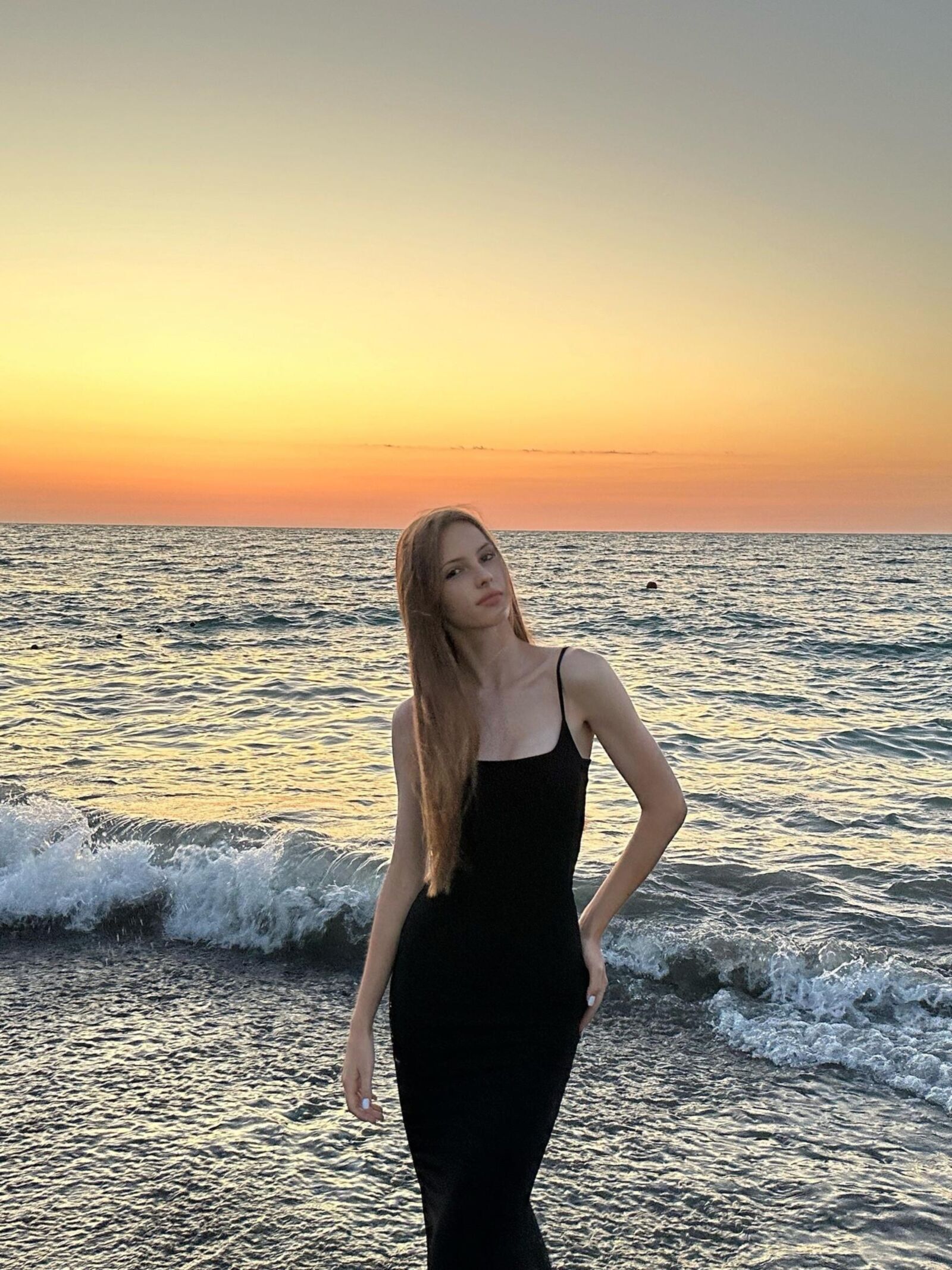 Non Nude Girlfriends Mixed 