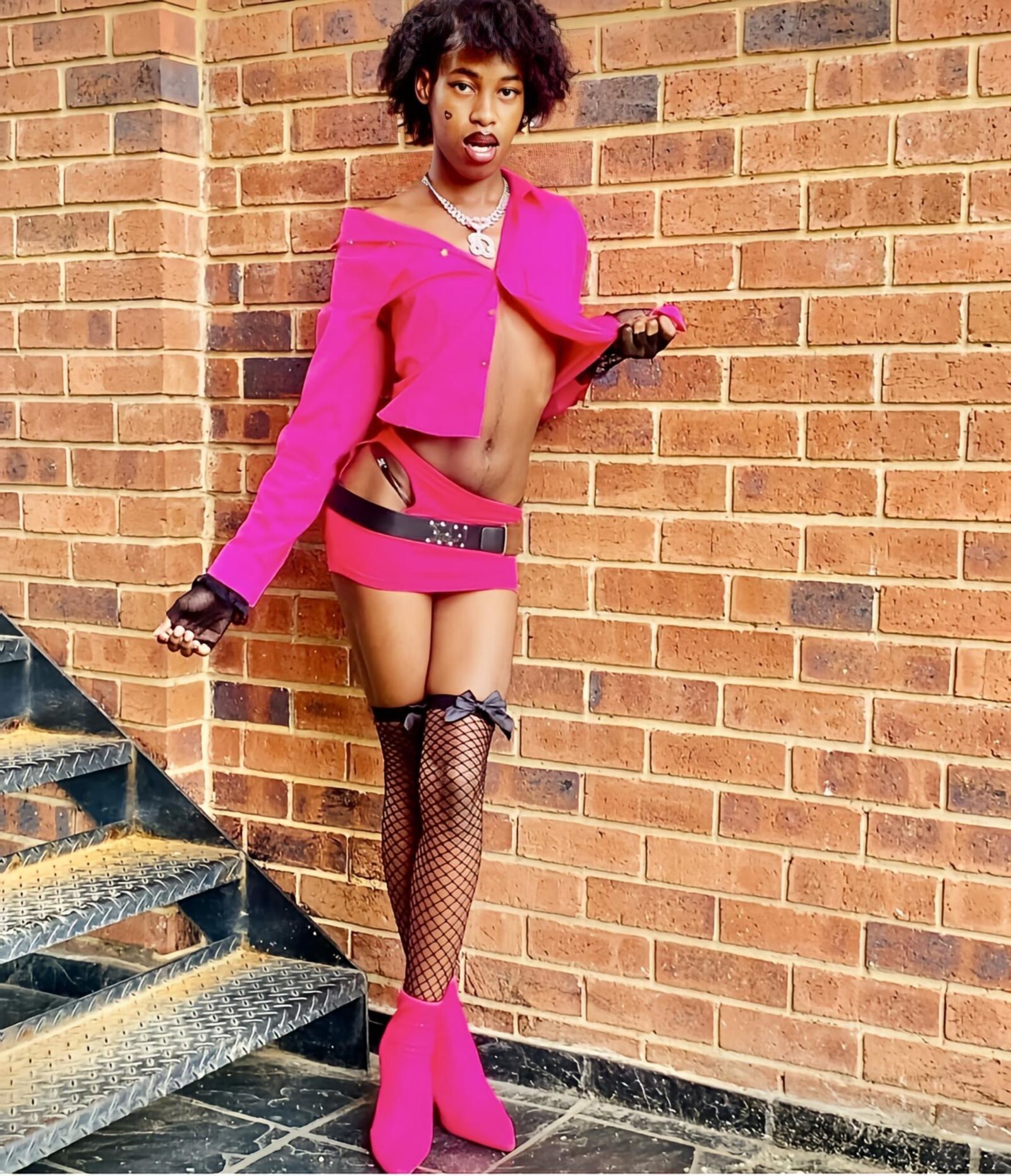 Geile Dünne Afrikanische Schwarze Teen Trans Schlampe