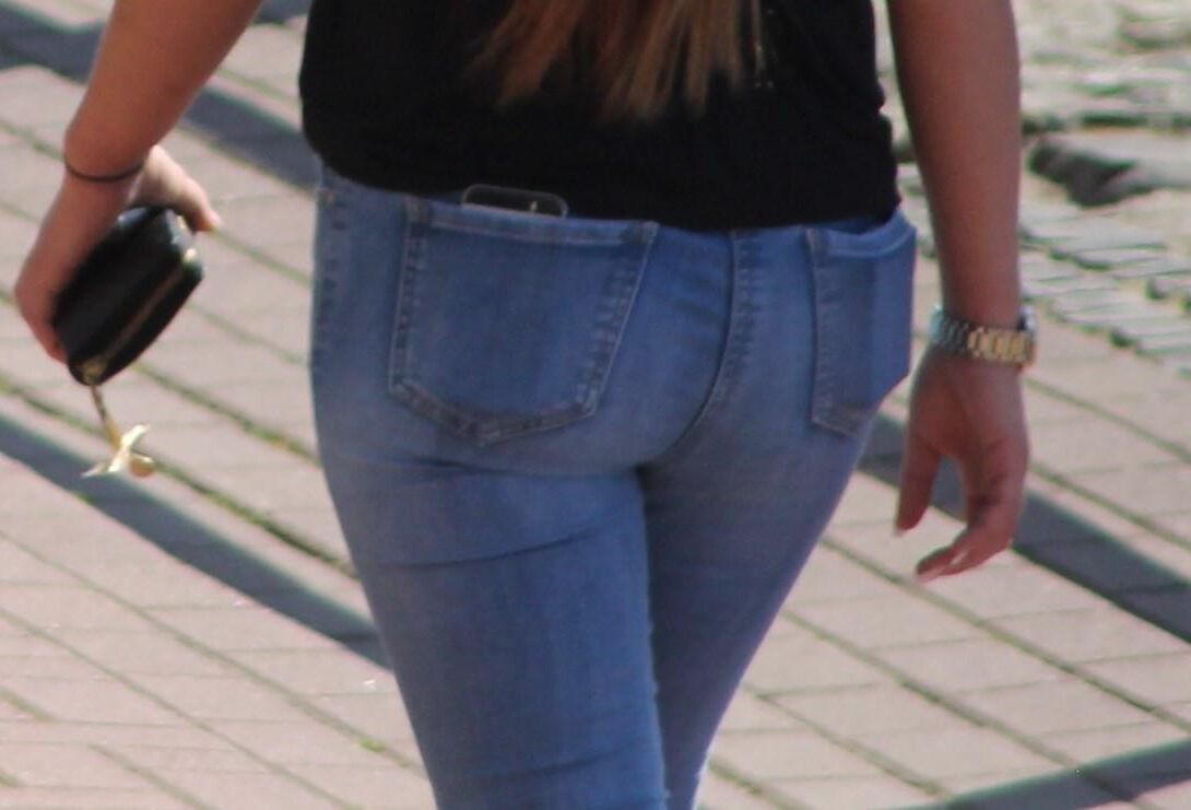 Candid Girls Teen Street Voyeur 