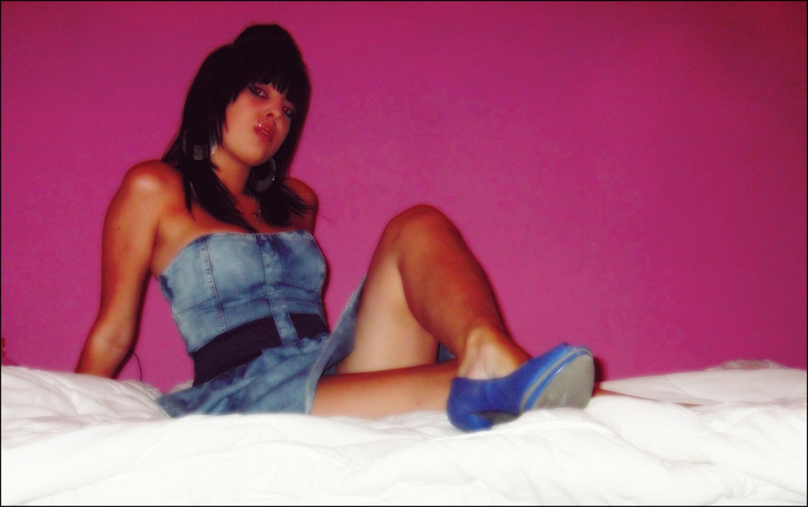 Adolescente fofo e excêntrico
