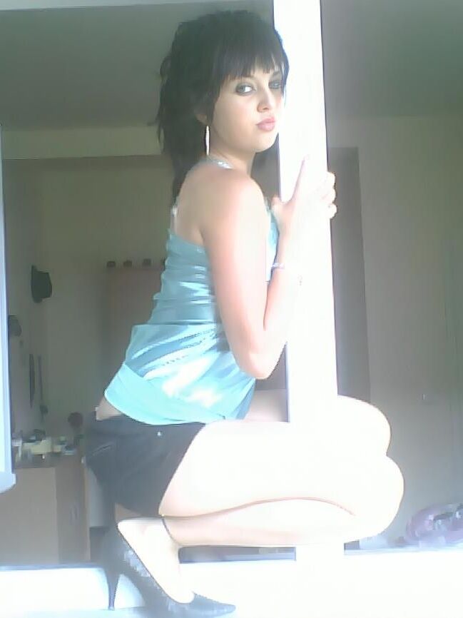 Adolescente fofo e excêntrico