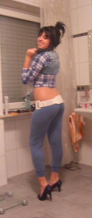 Adolescente fofo e excêntrico