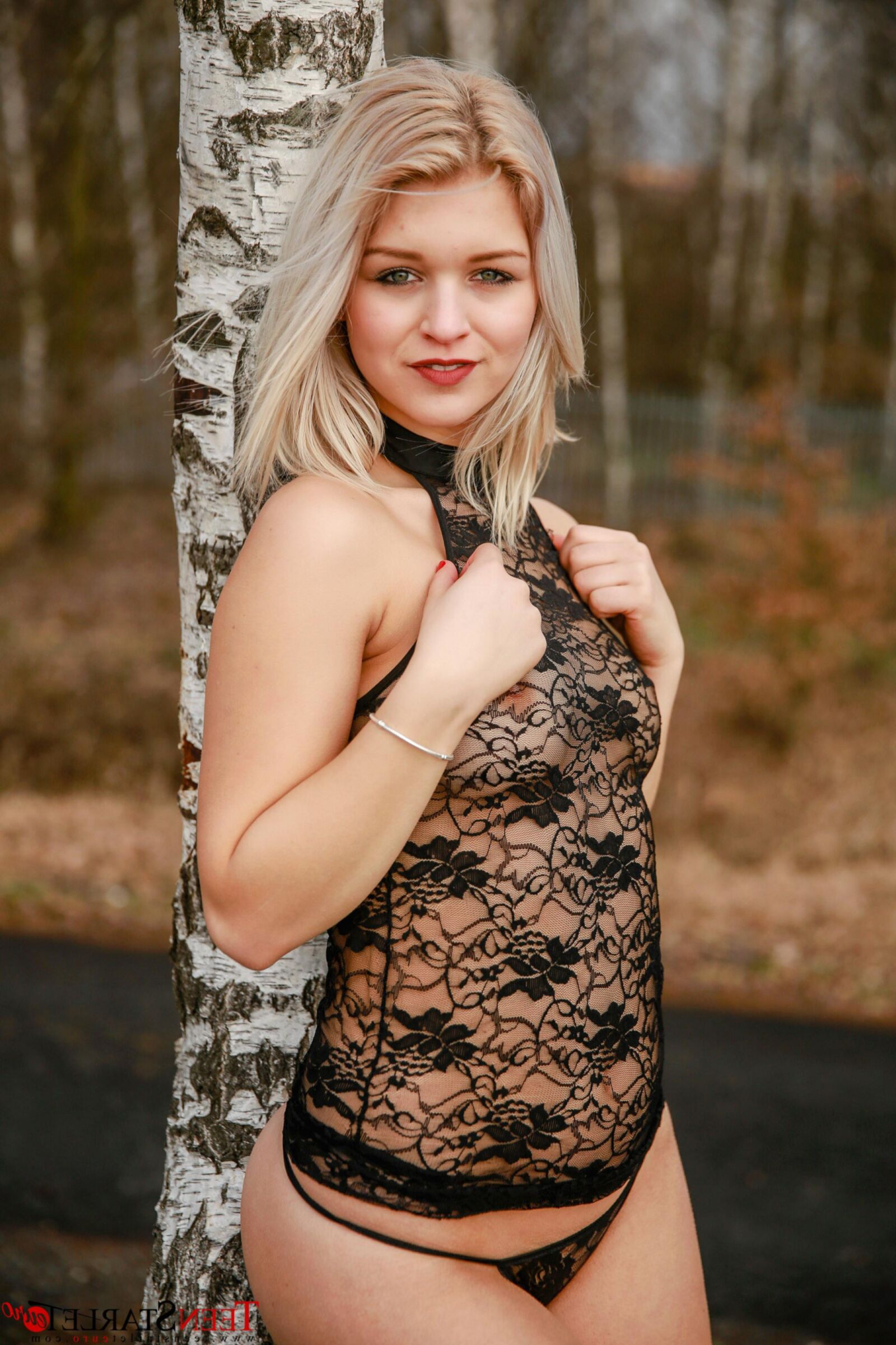 TeenStarleteuro Nikole Windy Day