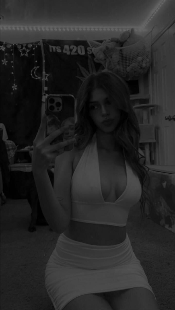  year old big titted skinny snap slut Ava